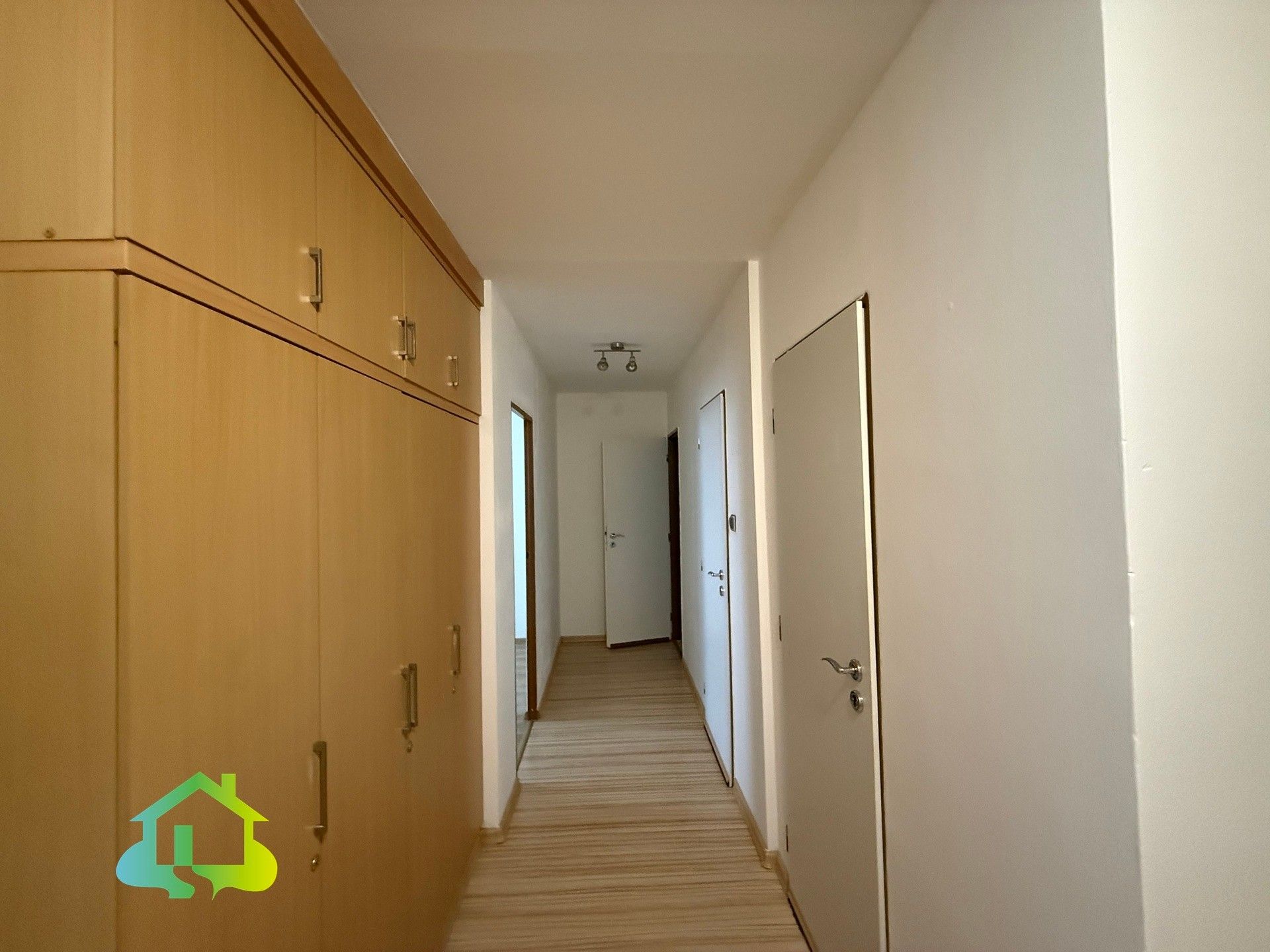 Pronájem bytu 3+1 67 m² - foto 4