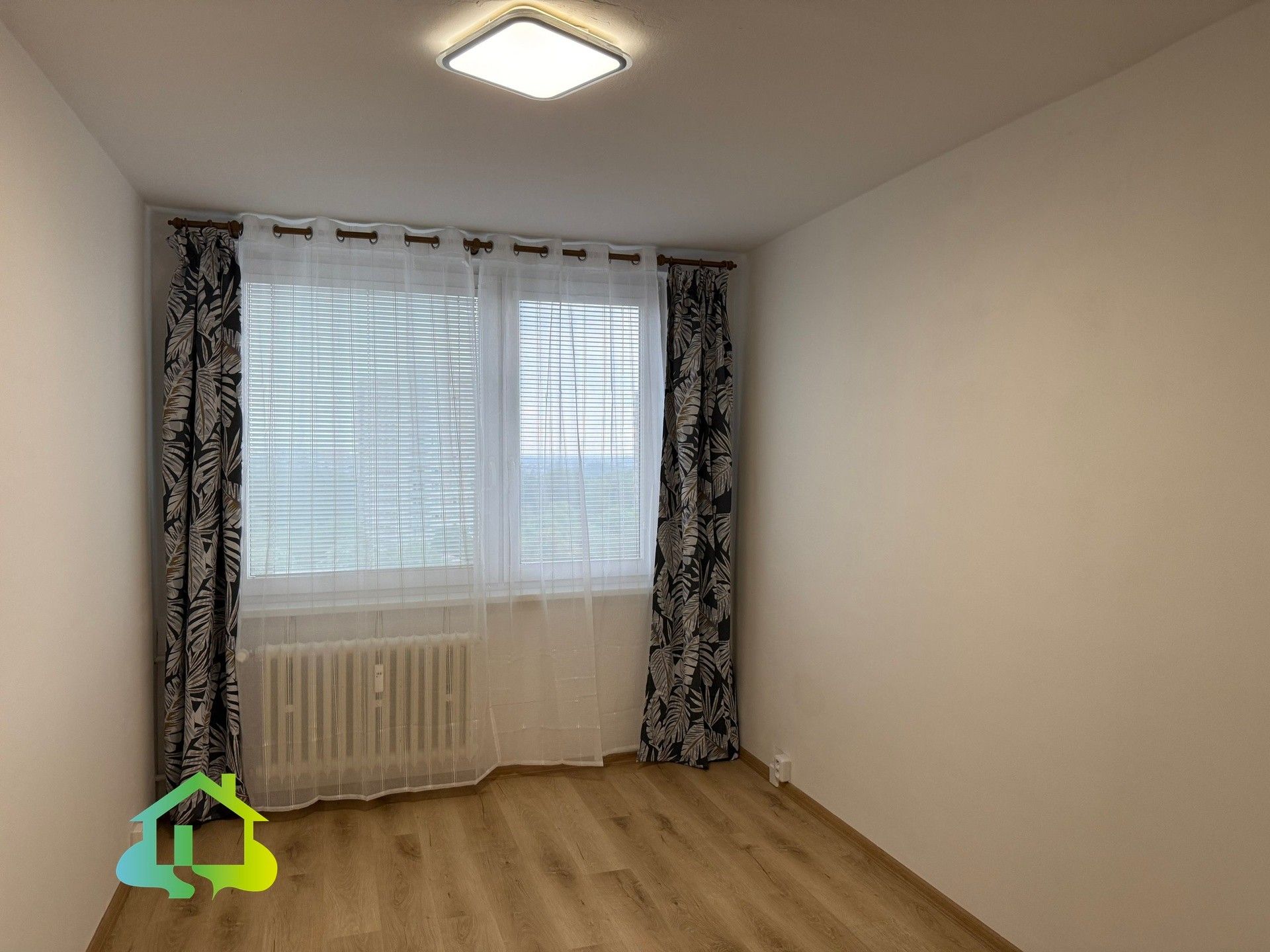 Pronájem bytu 3+1 67 m² - foto 12