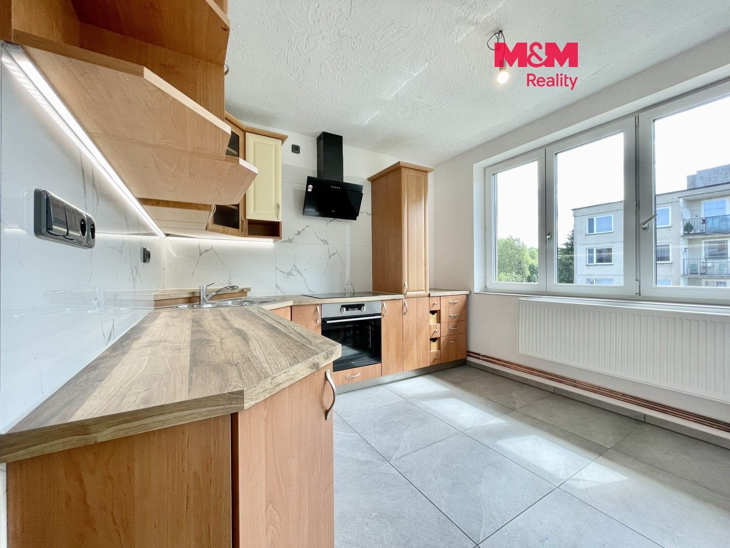 Pronájem bytu 2+1 55 m² - foto 1