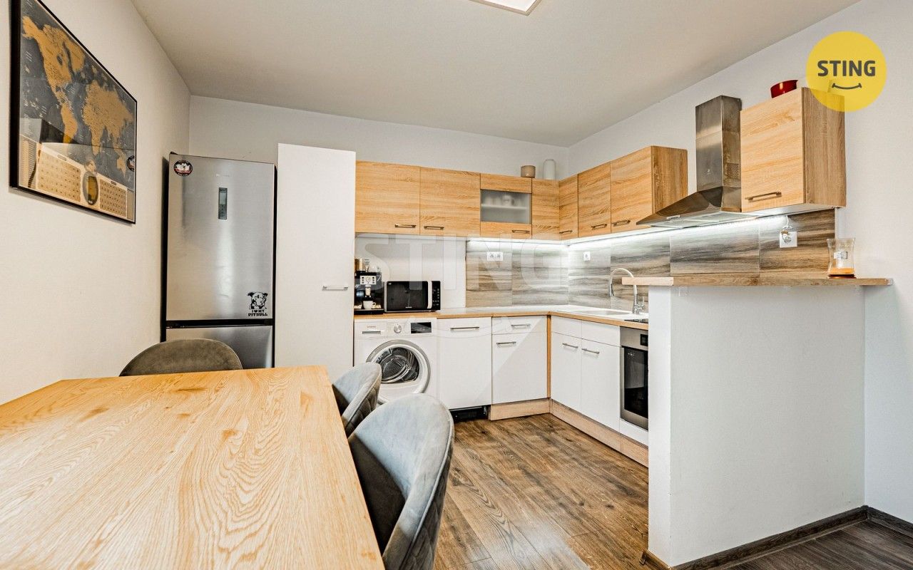 Prodej bytu 2+1 49 m² - foto 4