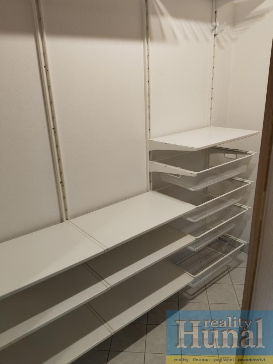 Pronájem bytu 1+kk 36 m² - foto 8