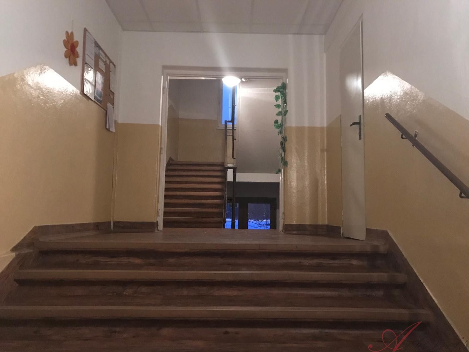Pronájem bytu 2+1 56 m² - foto 8