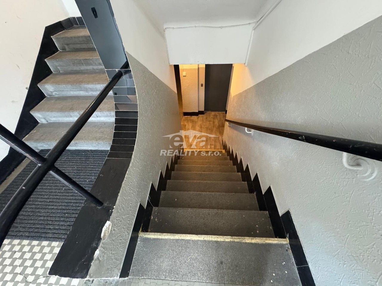 Prodej komerčního prostoru 46 m² - foto 14