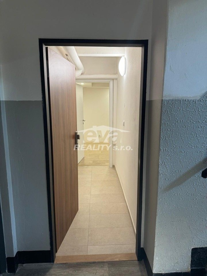 Prodej komerčního prostoru 46 m² - foto 20