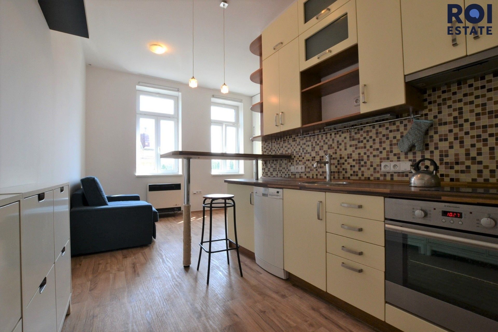 Pronájem bytu 1+kk 34 m² - foto 1