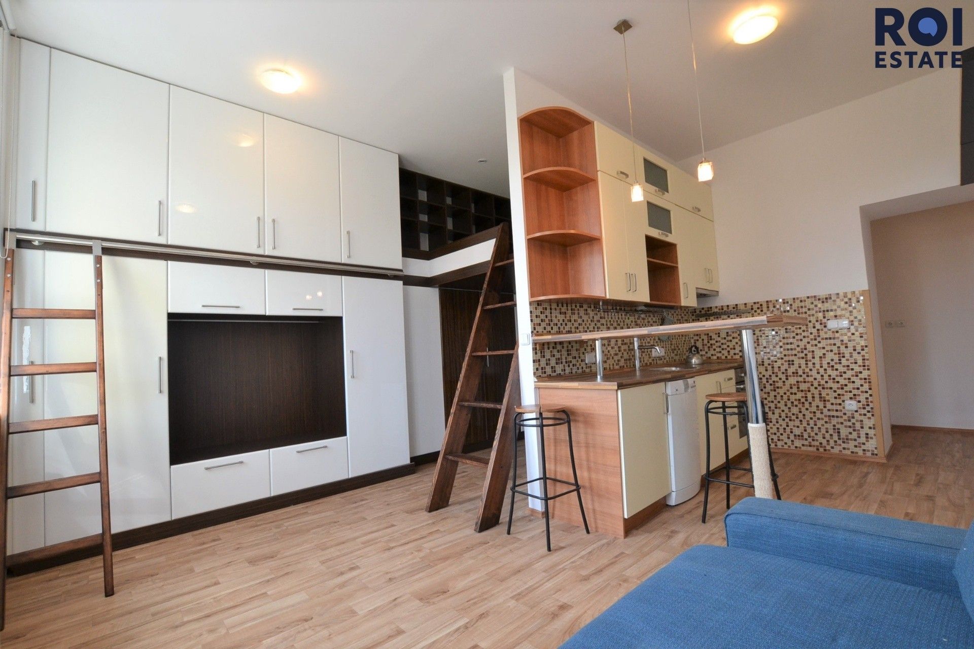 Pronájem bytu 1+kk 34 m² - foto 3