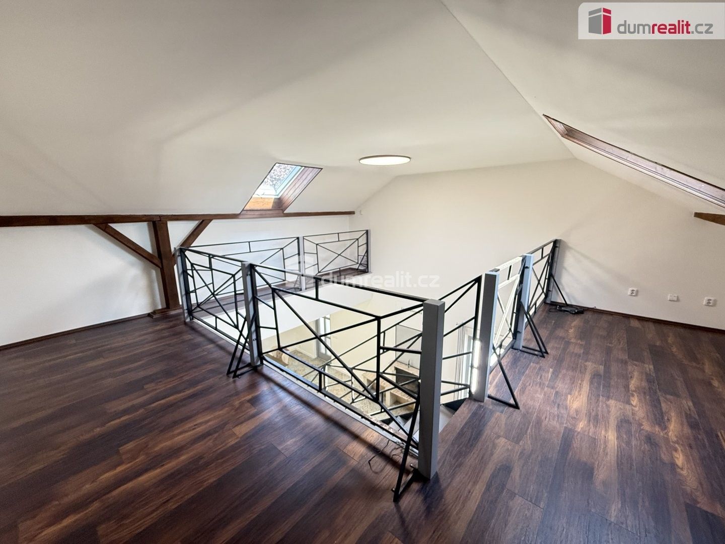 Pronájem domu 225 m² - foto 10