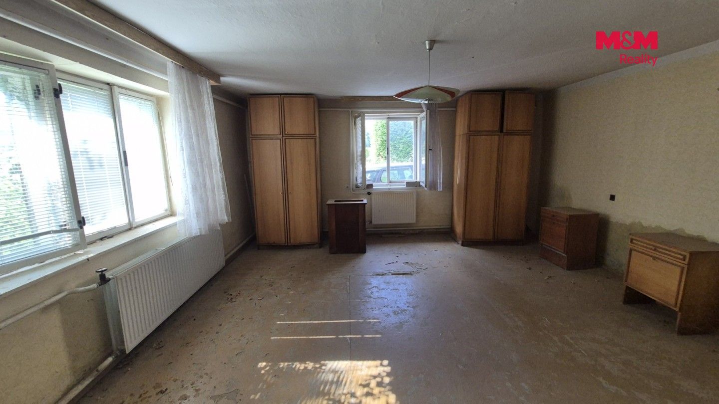 Prodej nemovitosti 450 m² - foto 9