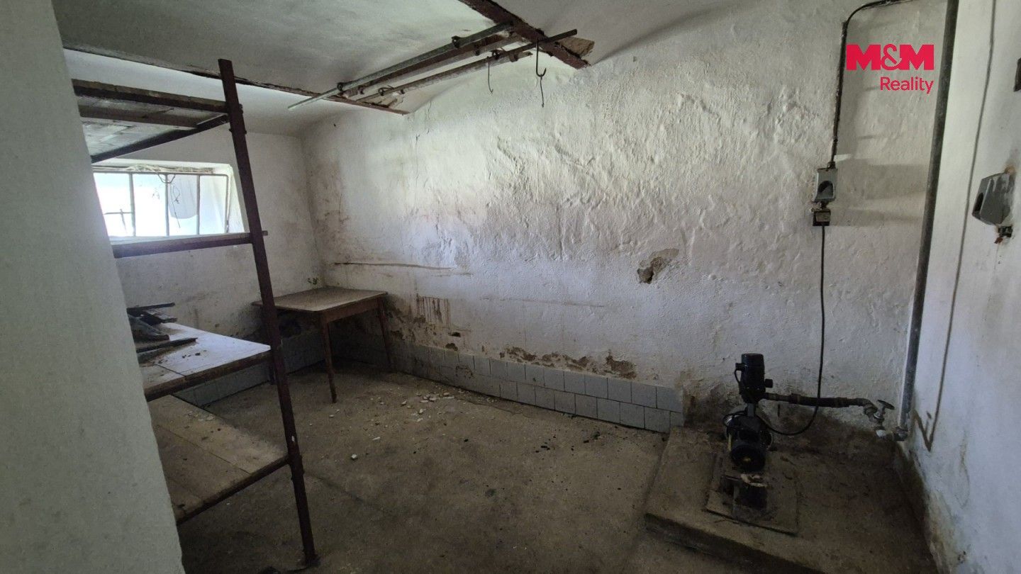 Prodej nemovitosti 450 m² - foto 15