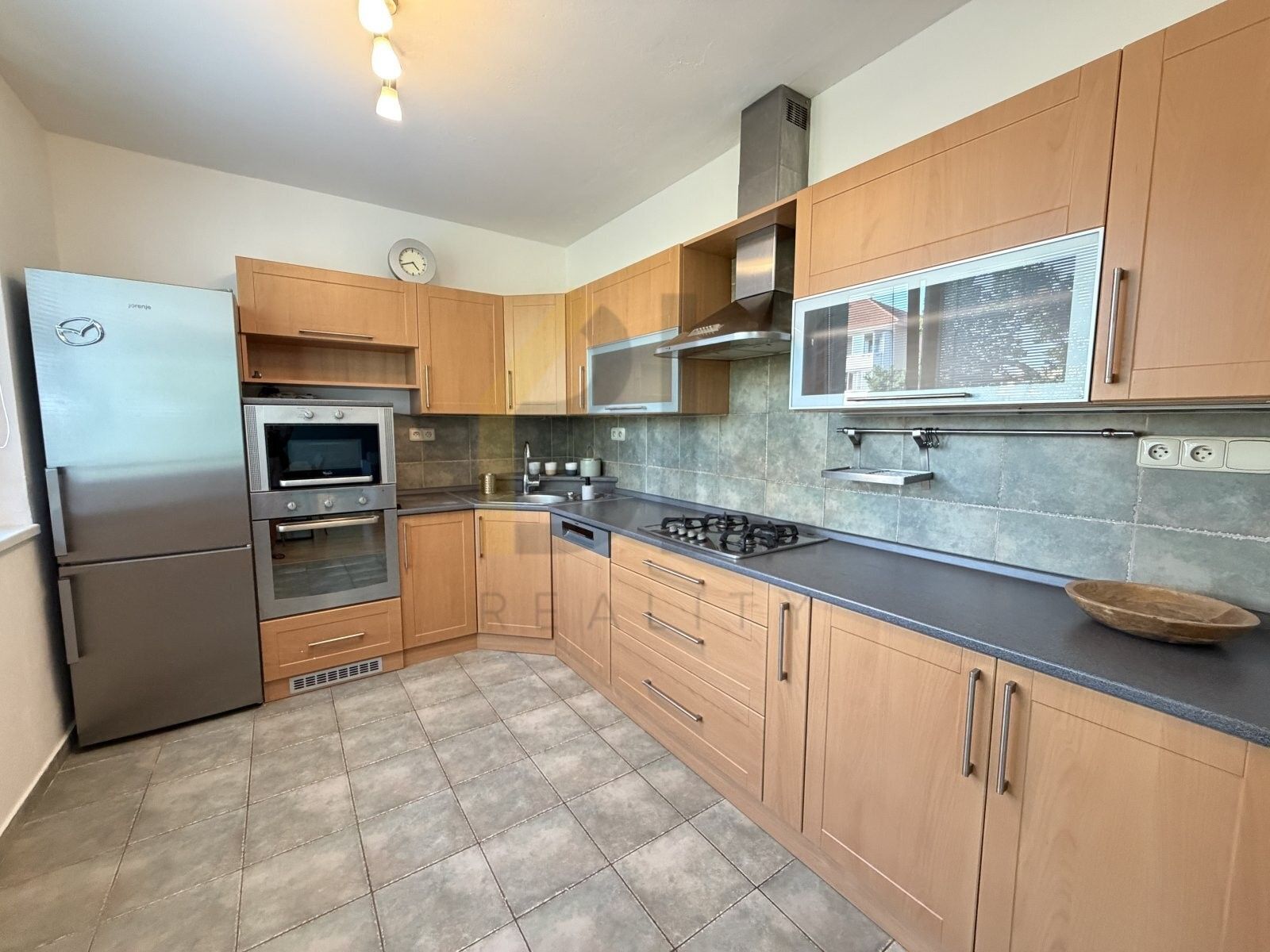 Pronájem bytu 3+1 73 m² - foto 1