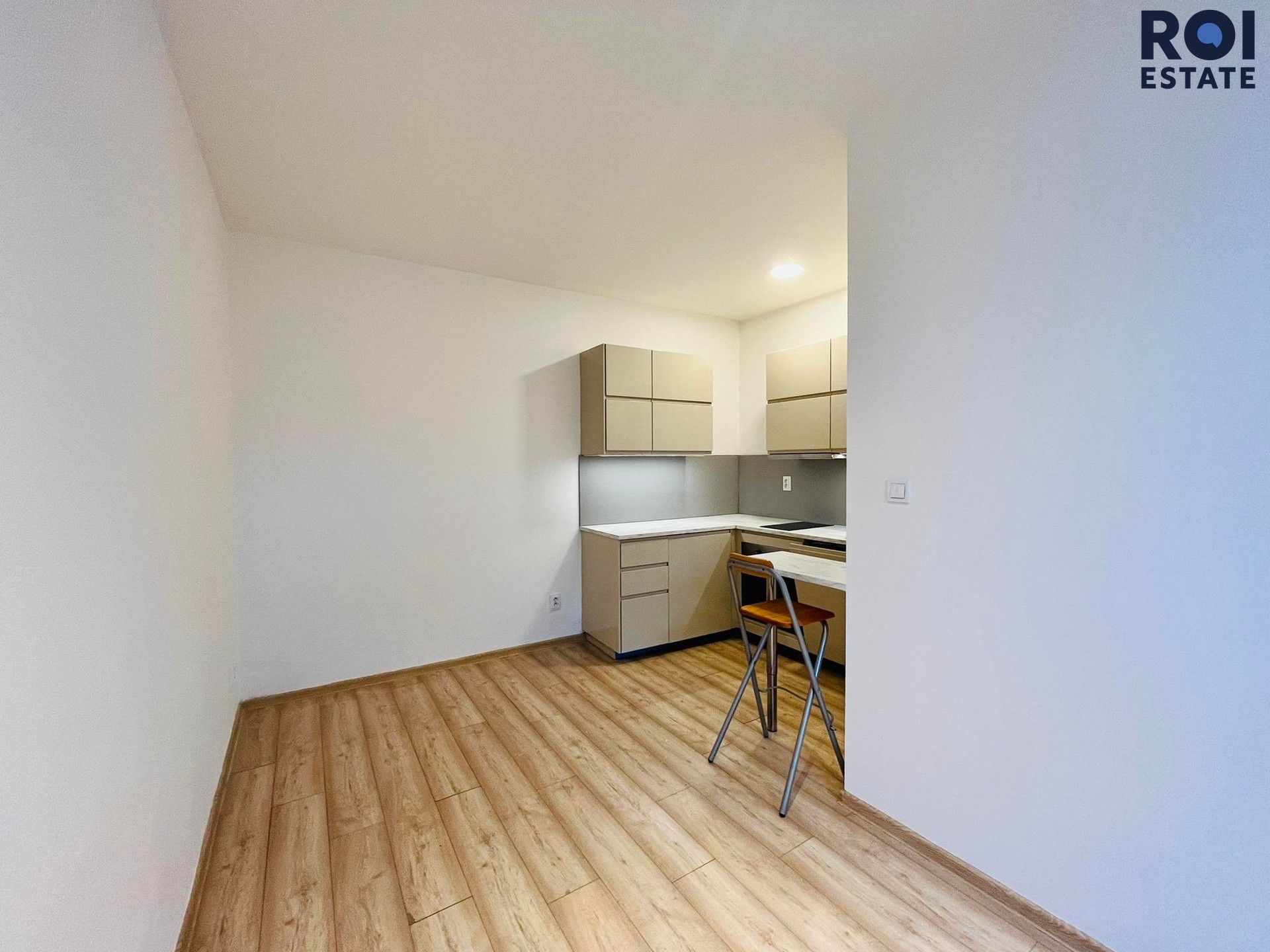Pronájem bytu 1+kk 22 m² - foto 6