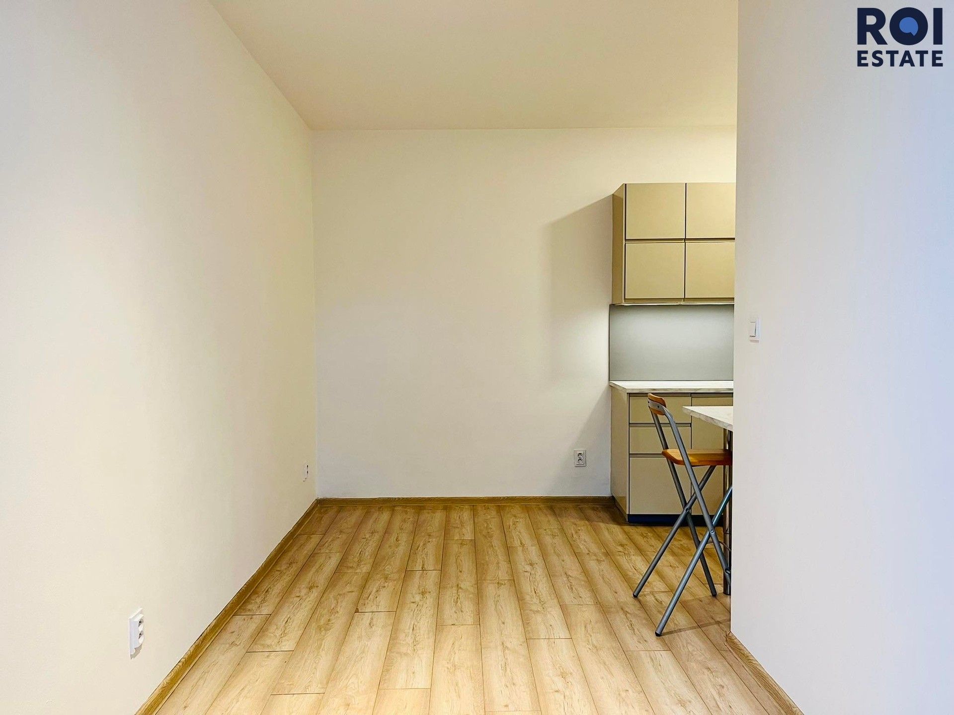Pronájem bytu 1+kk 22 m² - foto 7