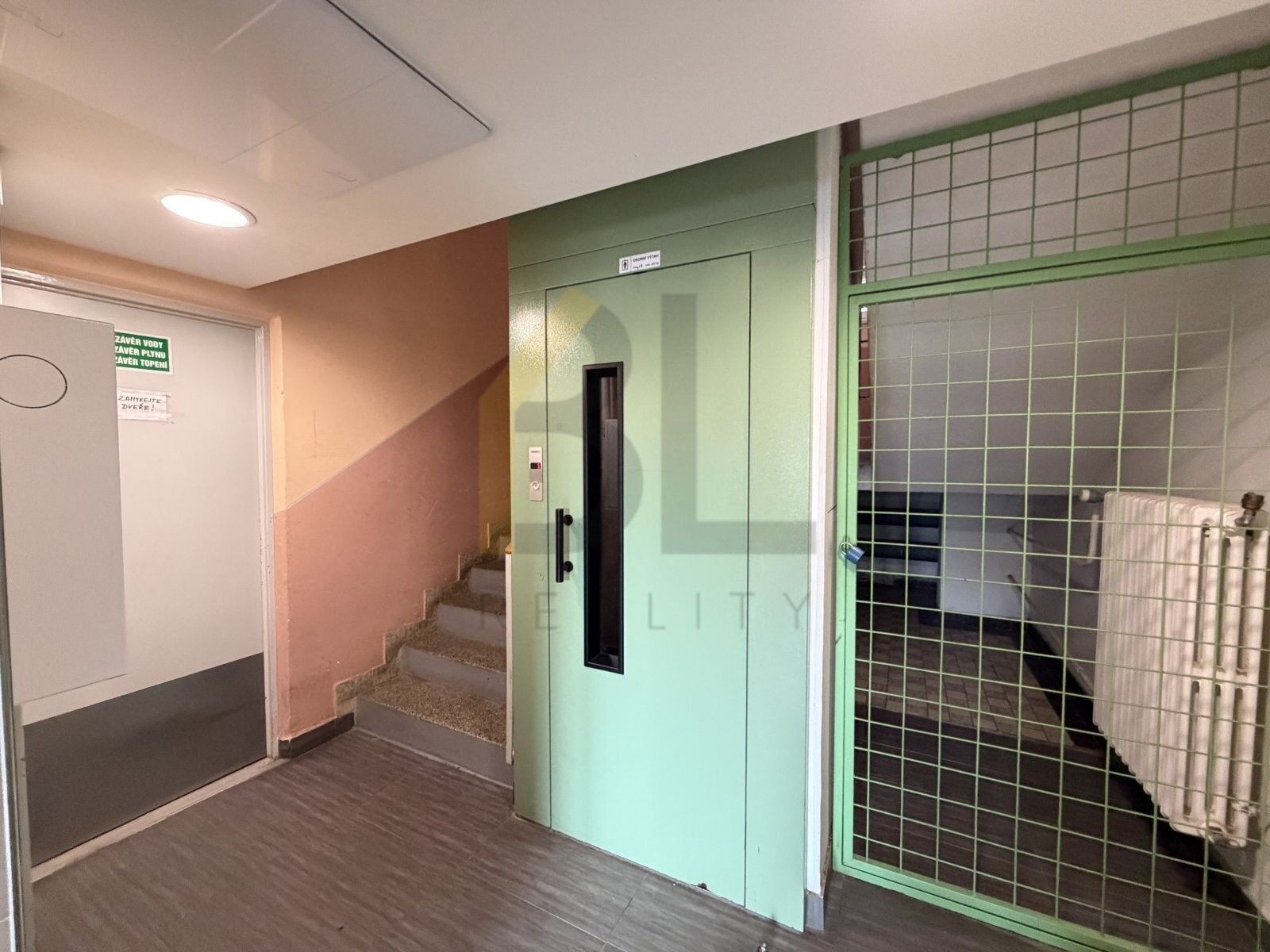Pronájem bytu 3+1 73 m² - foto 11
