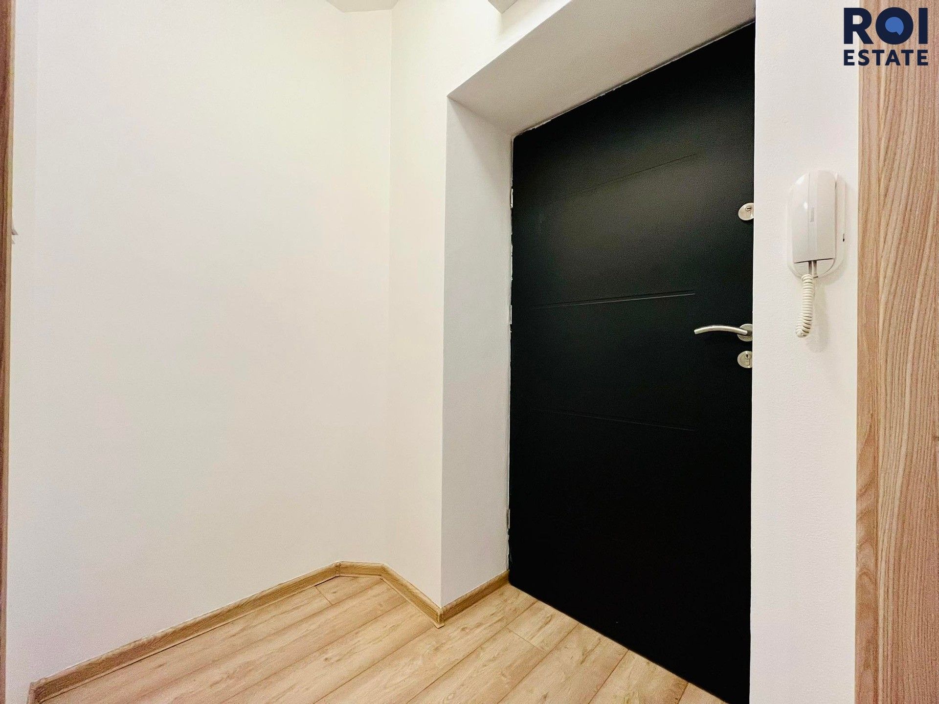 Pronájem bytu 1+kk 22 m² - foto 10