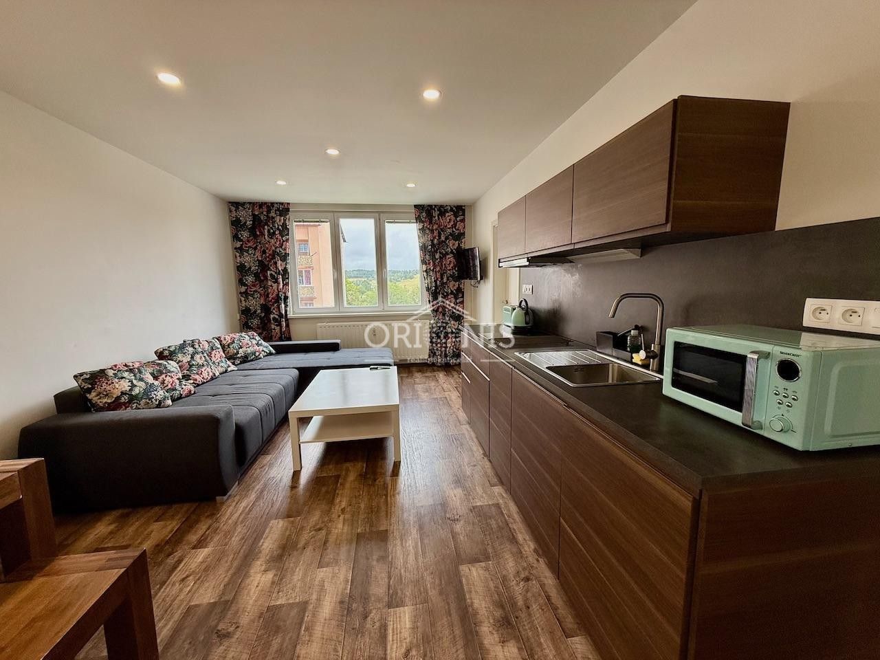 Prodej bytu 2+1 60 m² - foto 1
