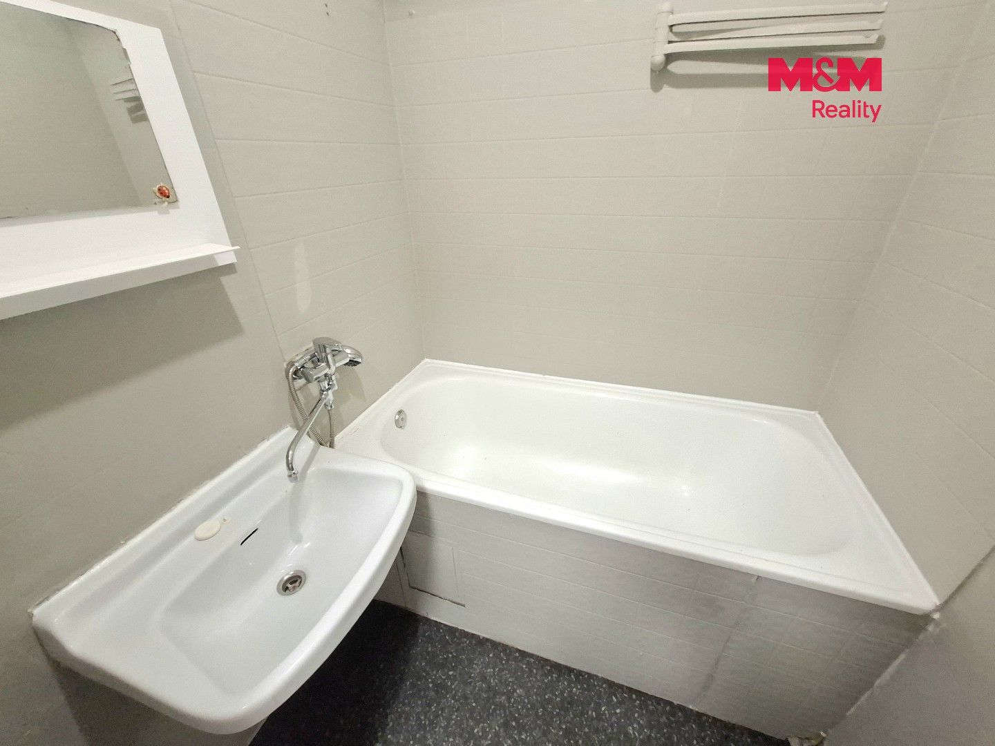 Pronájem bytu 2+1 56 m² - foto 10