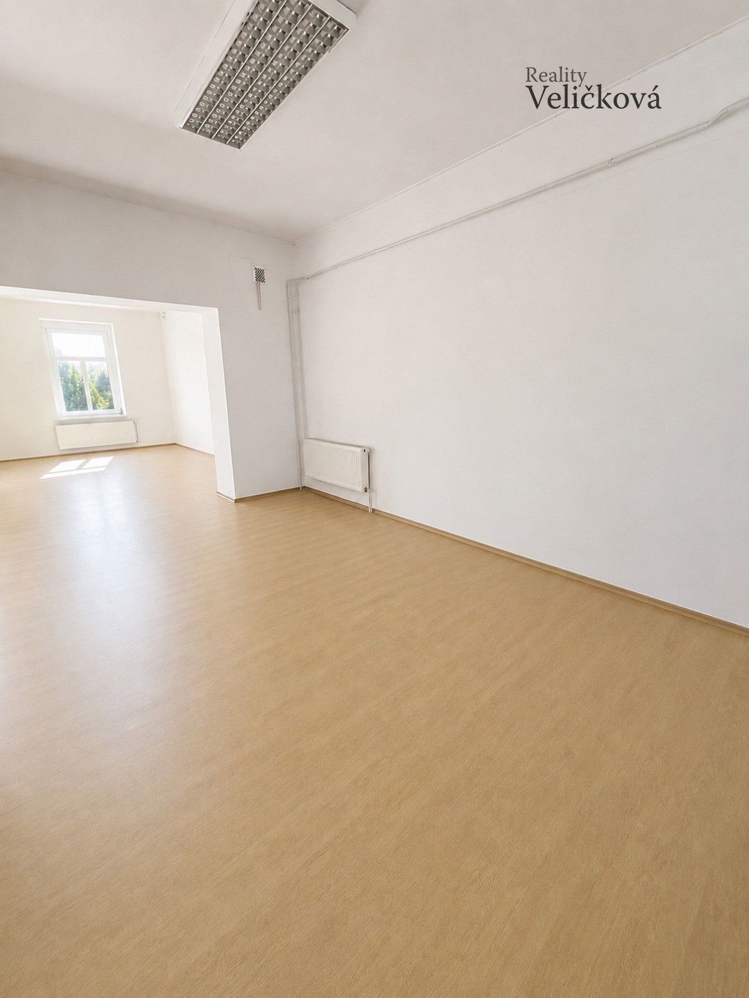 Pronájem komerčního prostoru 38 m² - foto 1