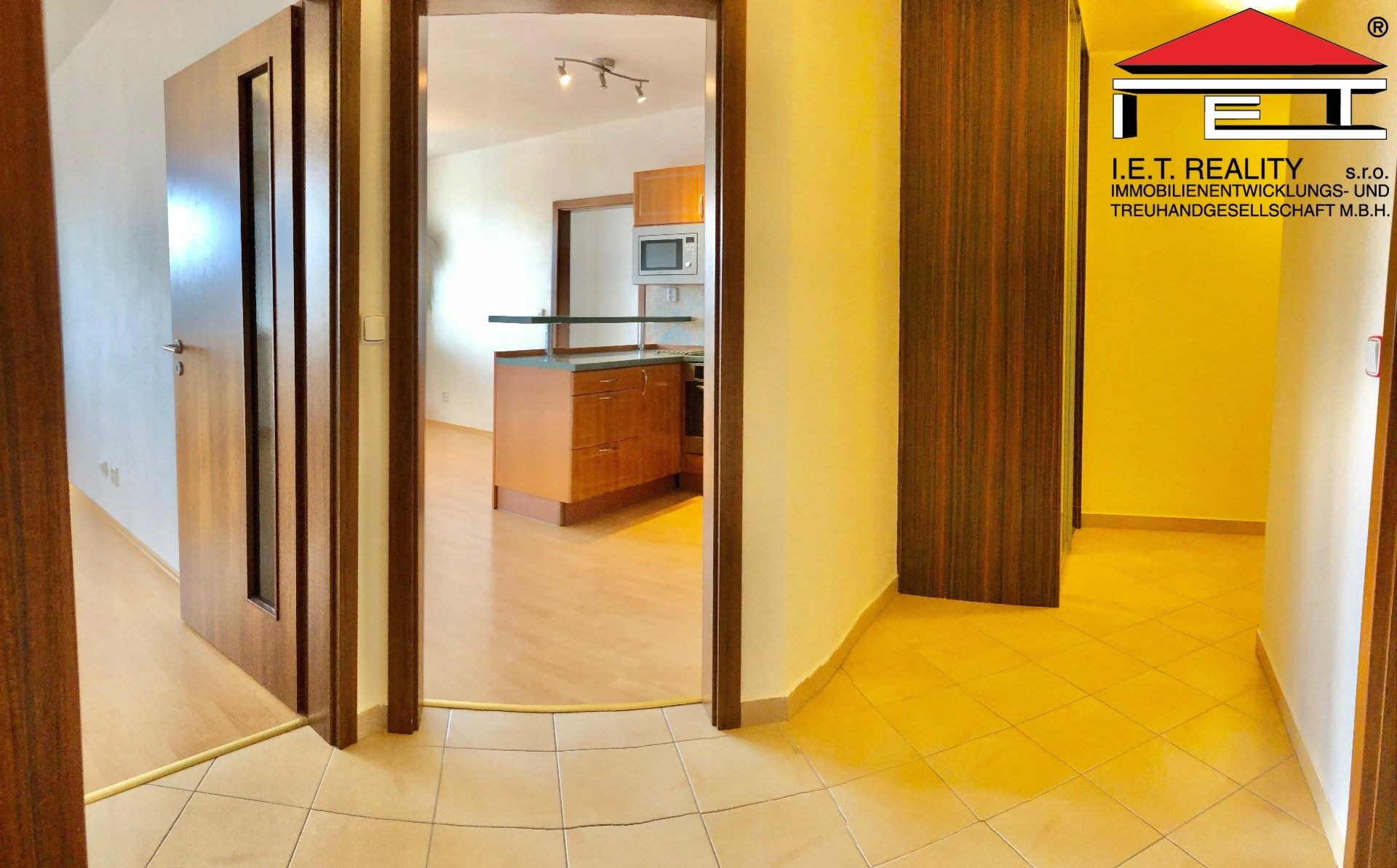 Pronájem bytu 3+kk 74 m² - foto 6