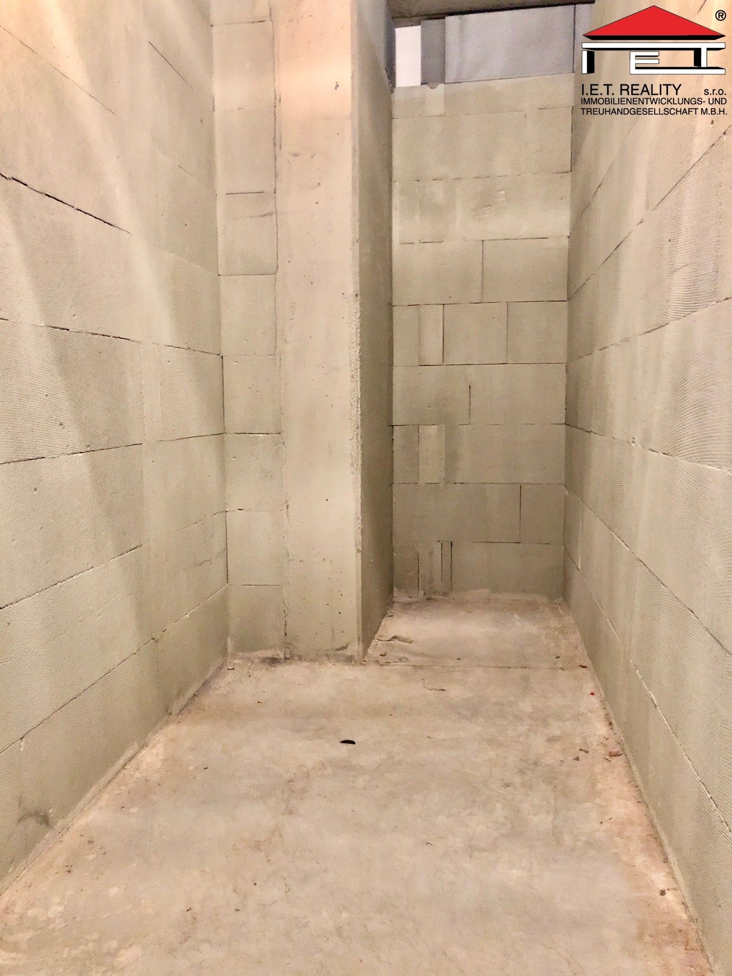 Pronájem bytu 3+kk 74 m² - foto 15