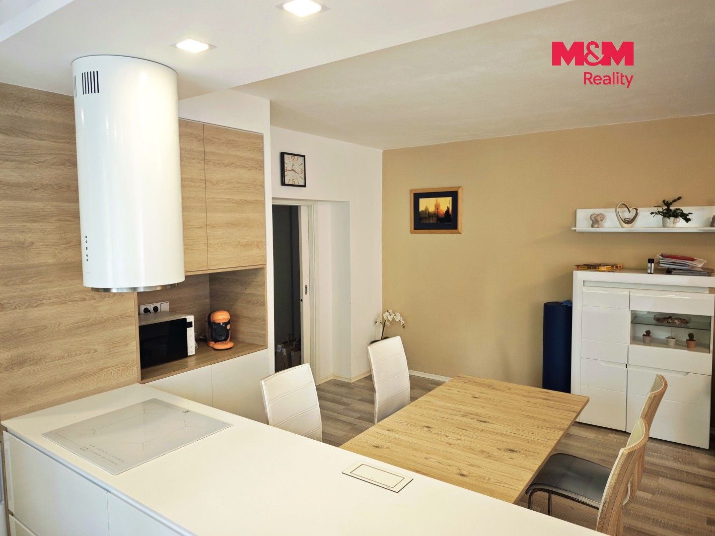 Pronájem bytu 4+kk 113 m² - foto 1