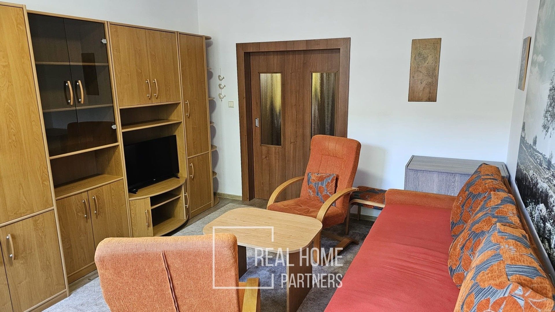 Pronájem bytu 1+1 36 m² - foto 4