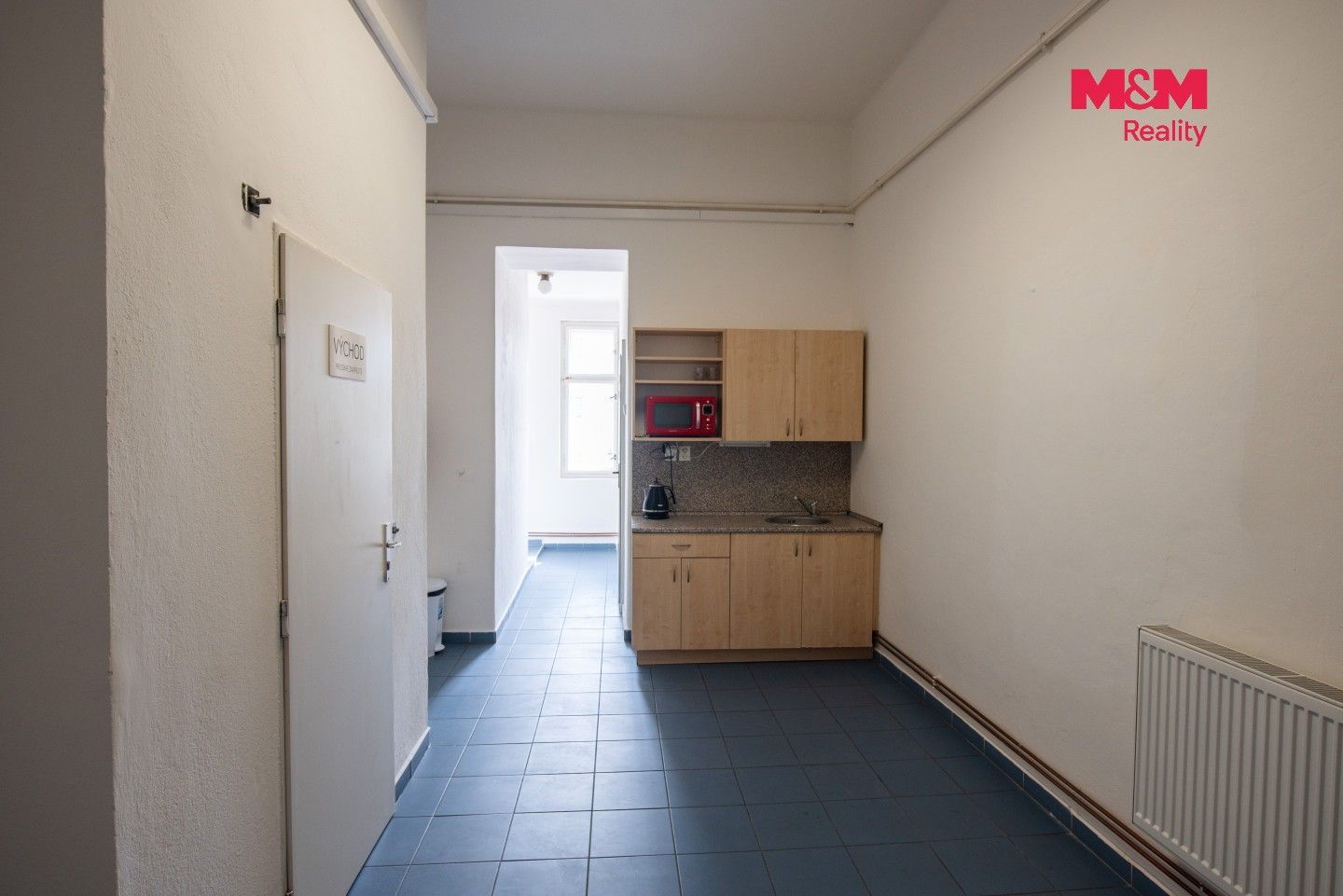 Pronájem komerčního prostoru 24 m² - foto 8