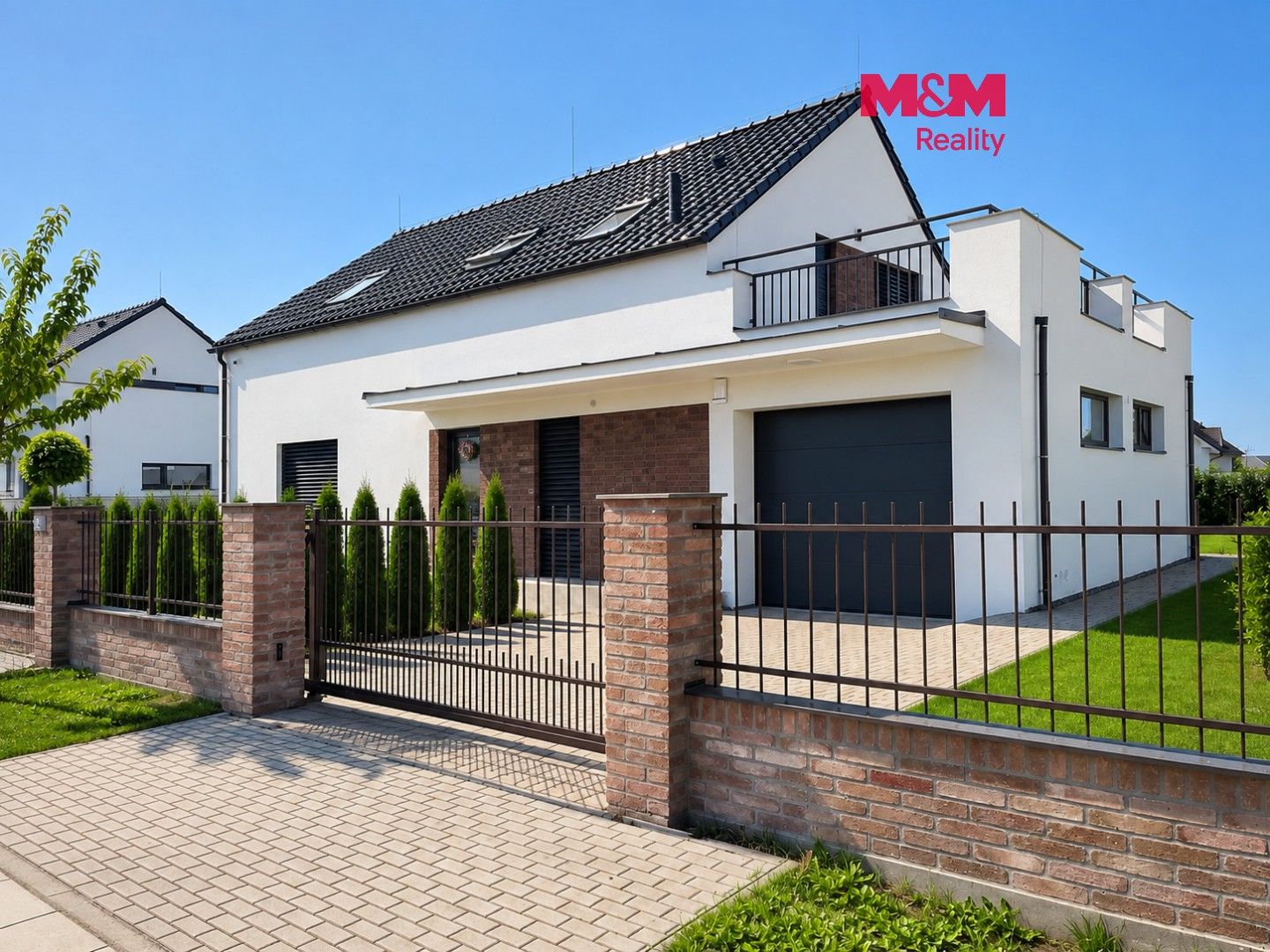 Pronájem domu 199 m² - foto 1