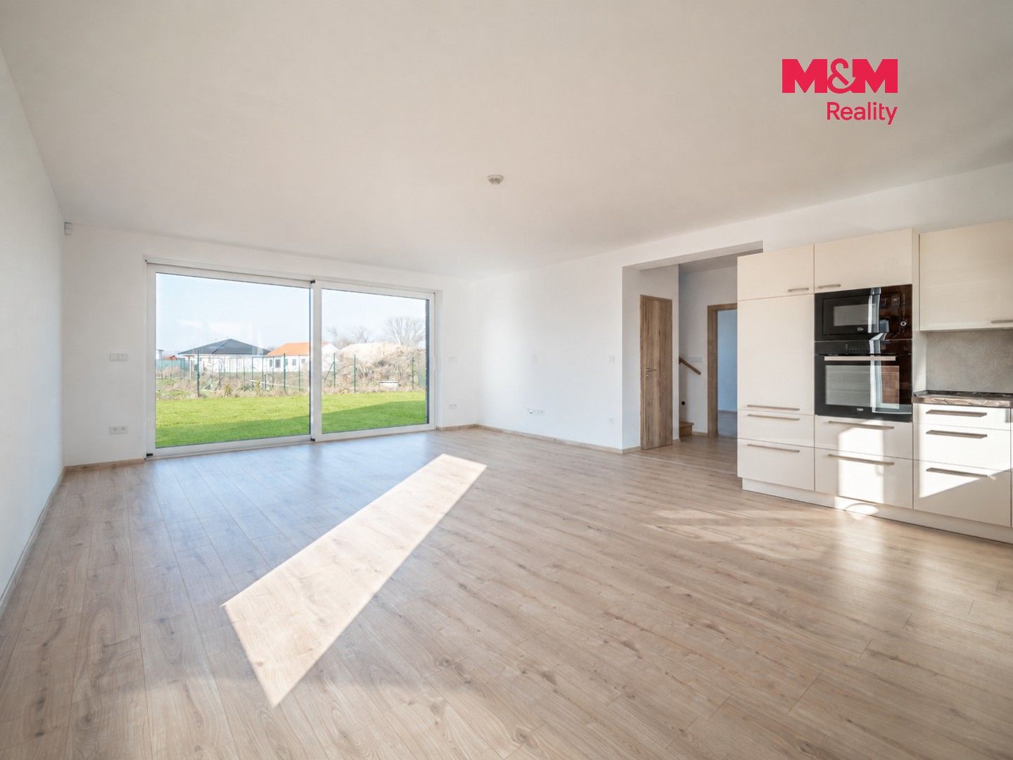 Pronájem domu 199 m² - foto 2