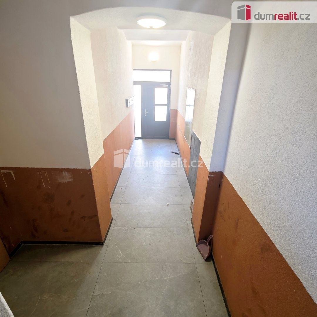 Pronájem bytu 2+1 70 m² - foto 6