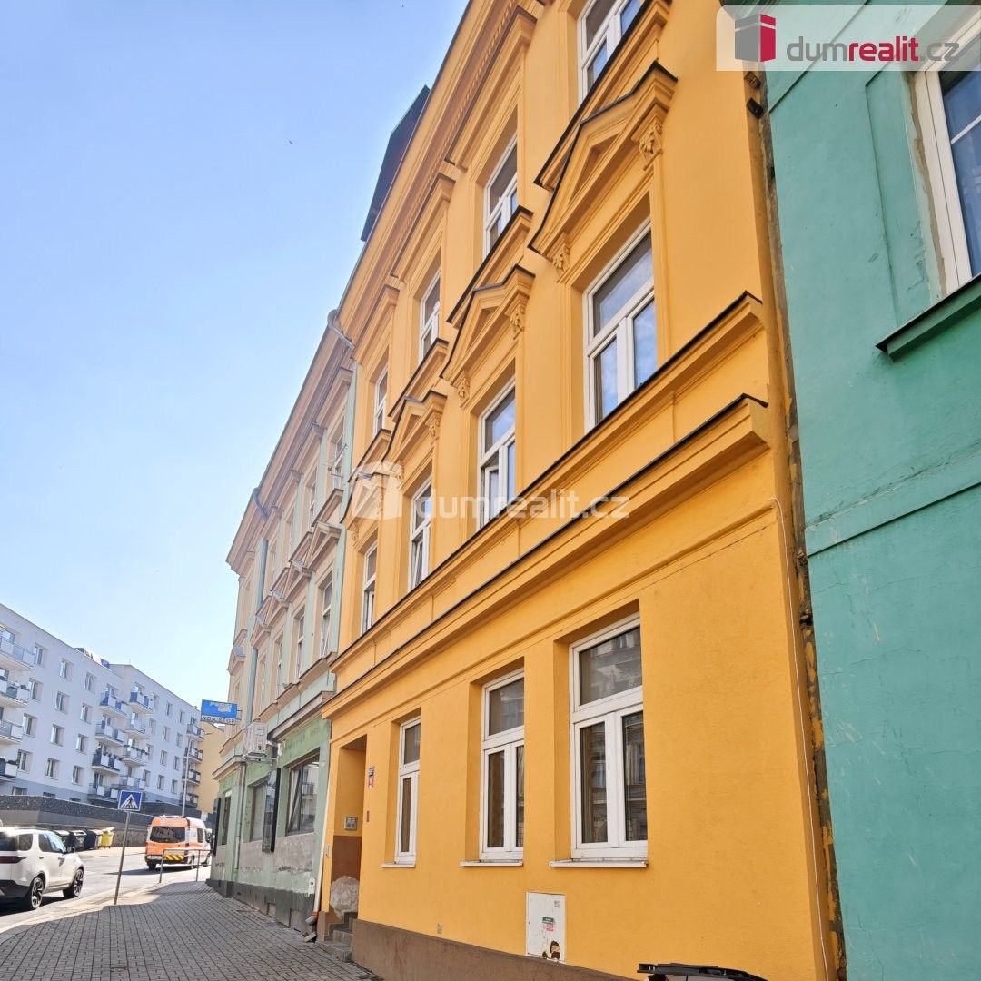 Pronájem bytu 2+1 70 m² - foto 15