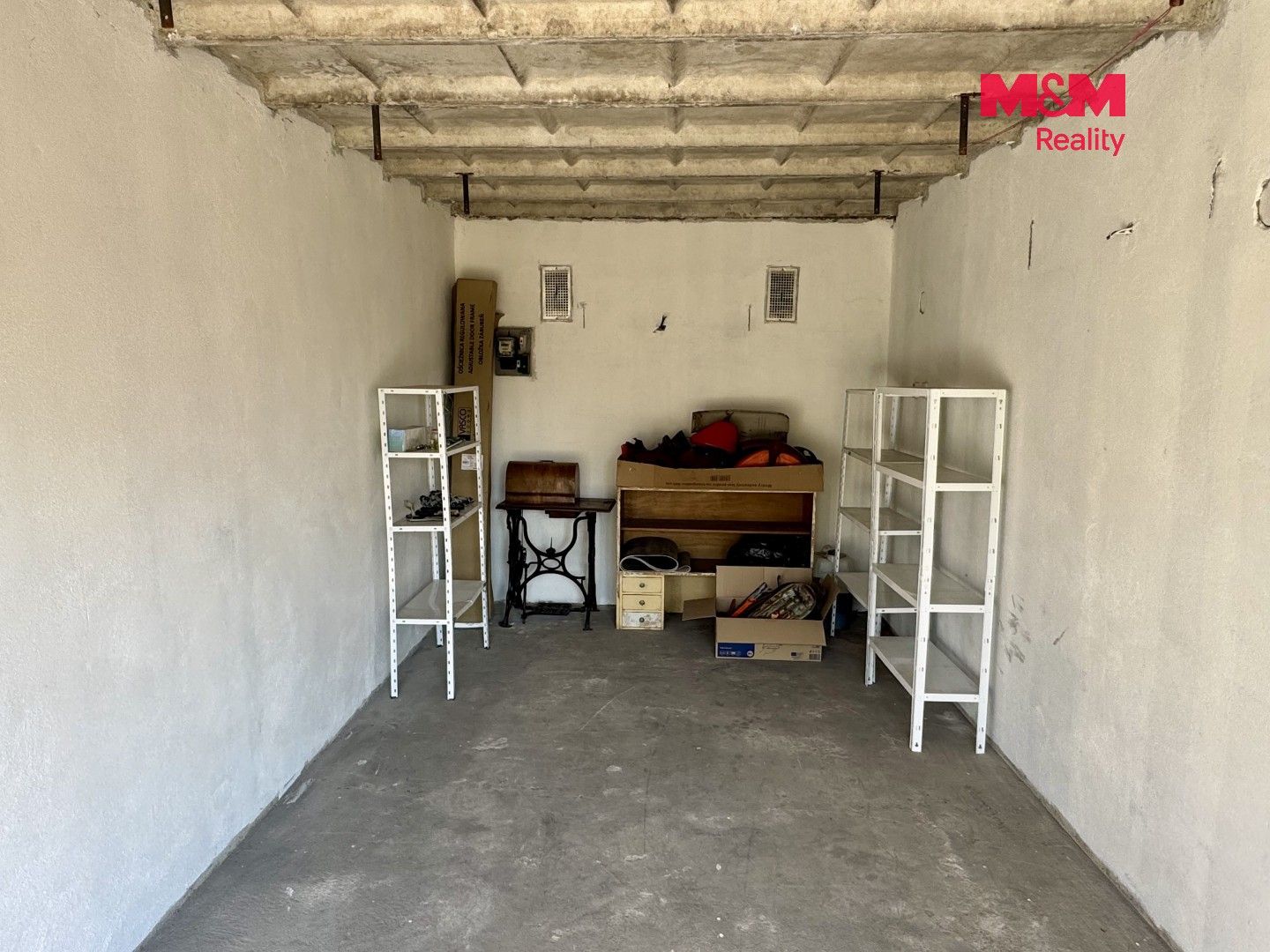 Prodej nemovitosti 16 m² - foto 2