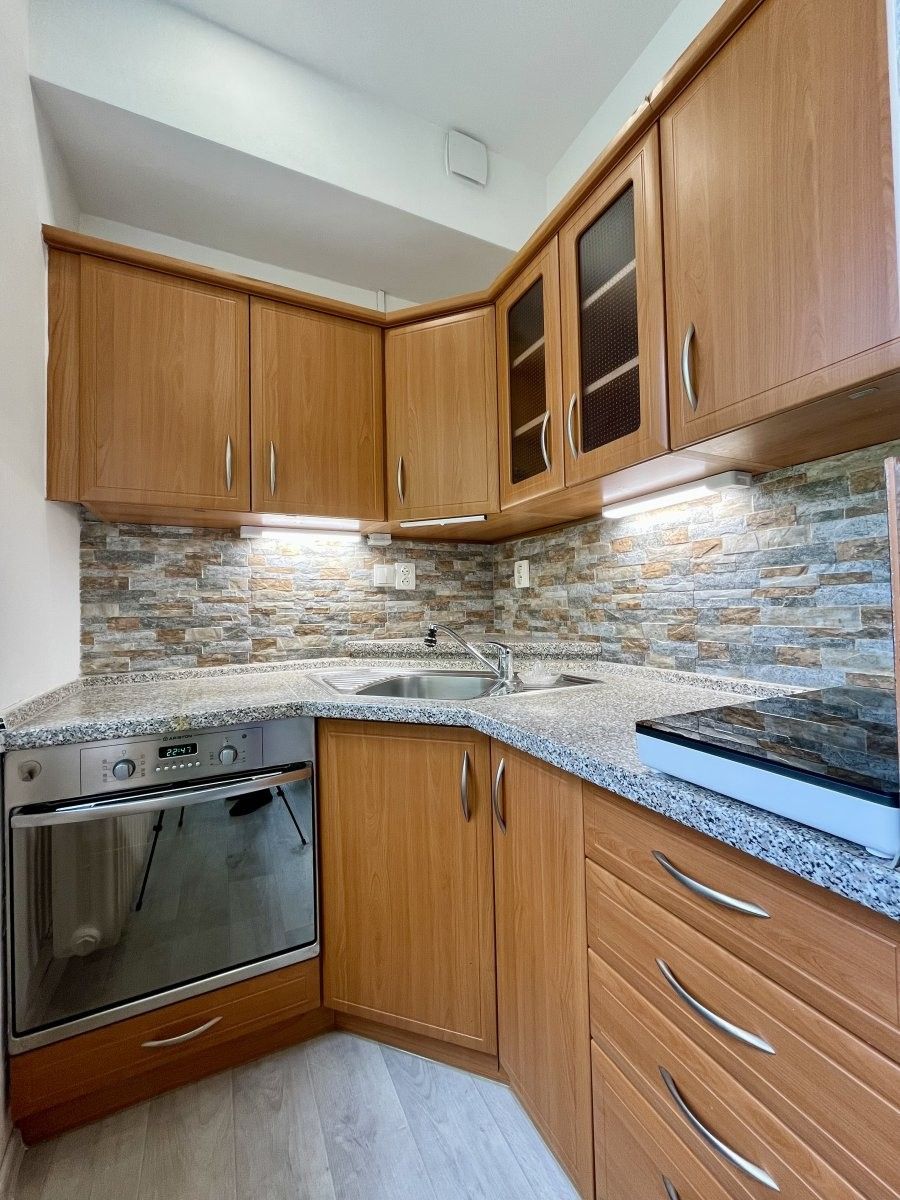 Pronájem bytu 1+kk 31 m² - foto 1