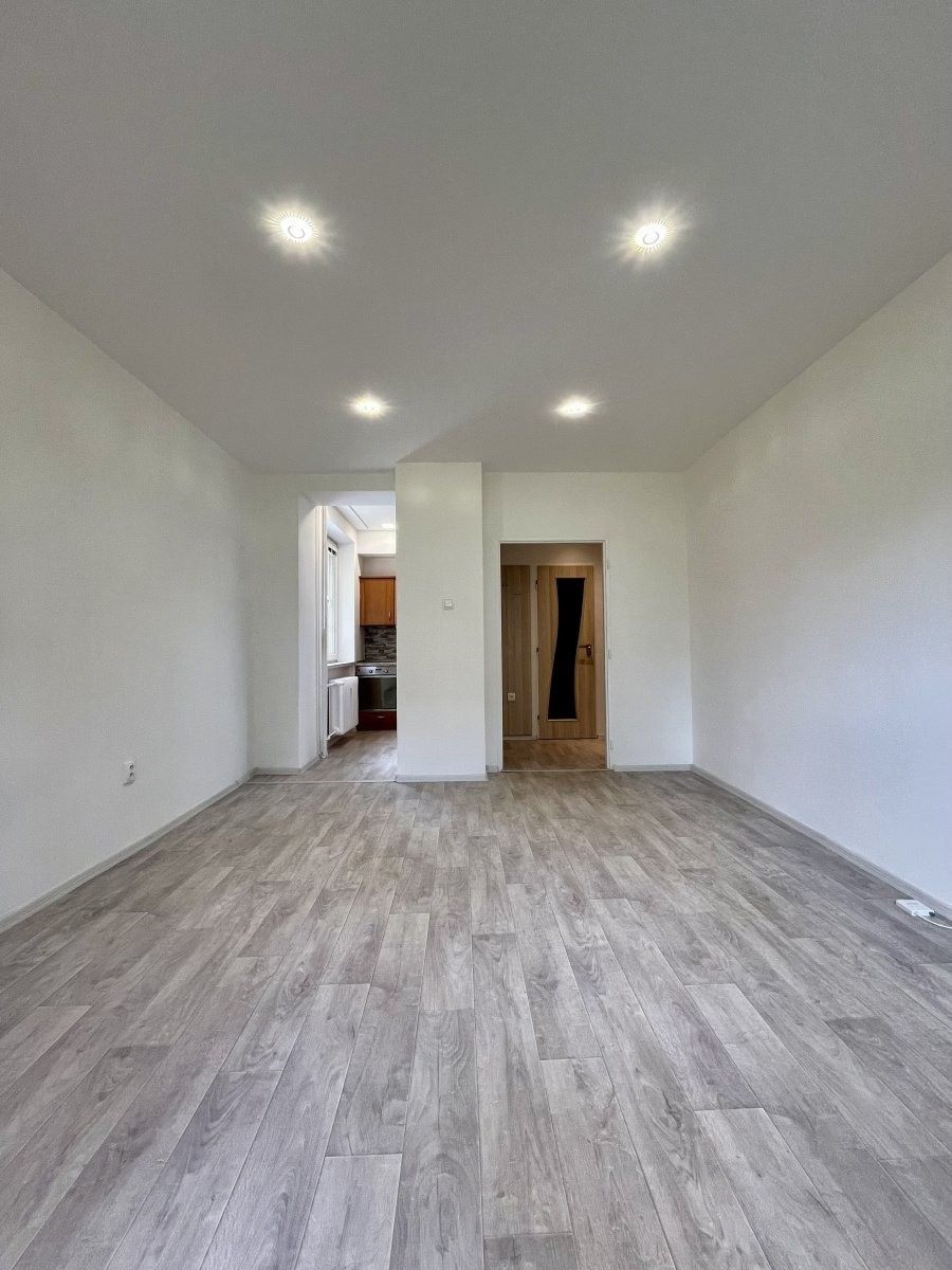 Pronájem bytu 1+kk 31 m² - foto 6
