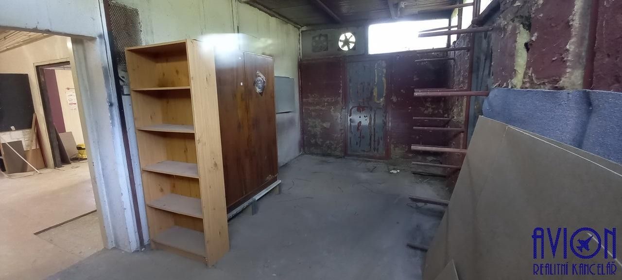 Pronájem komerčního prostoru 160 m² - foto 15