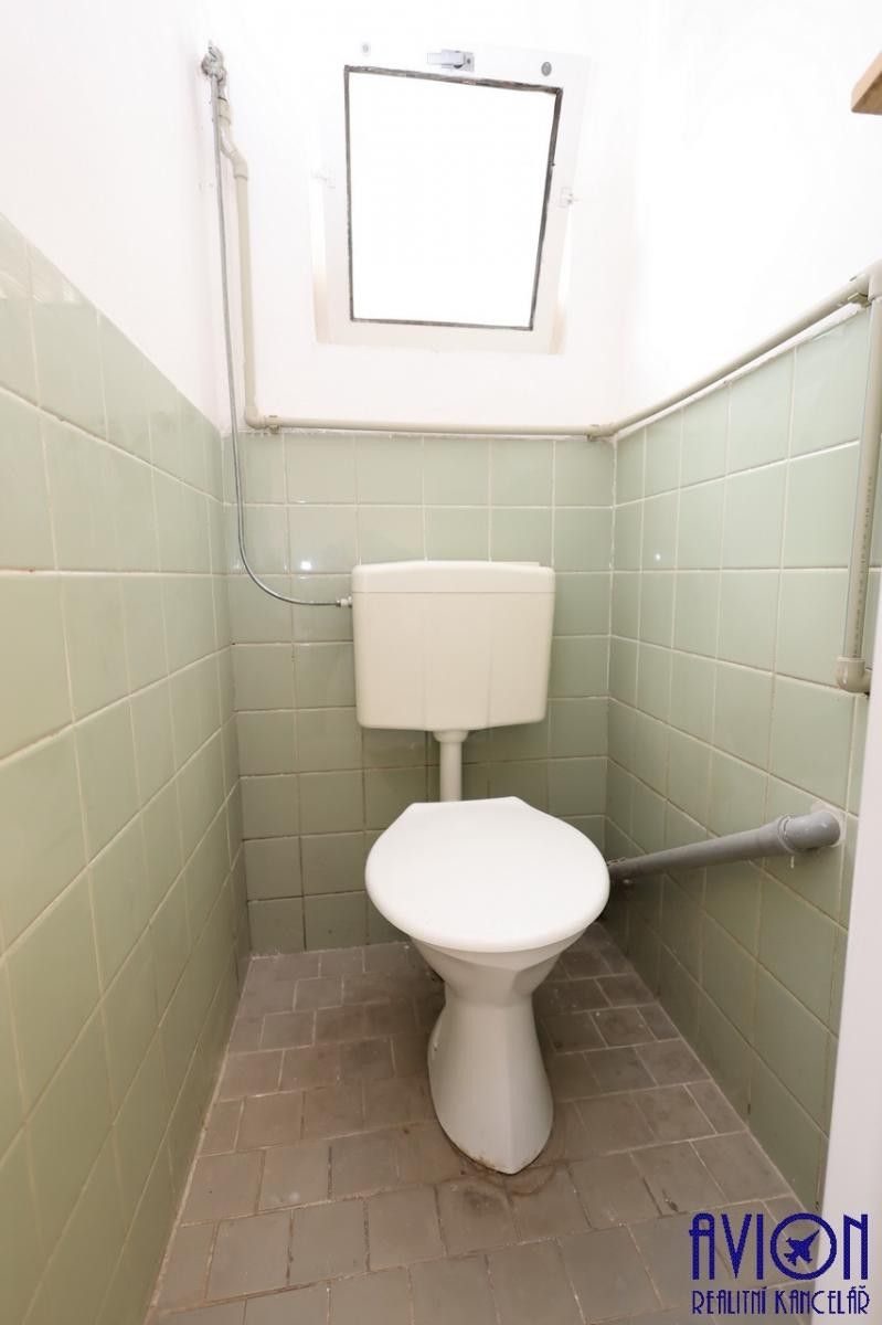 Pronájem komerčního prostoru 160 m² - foto 17