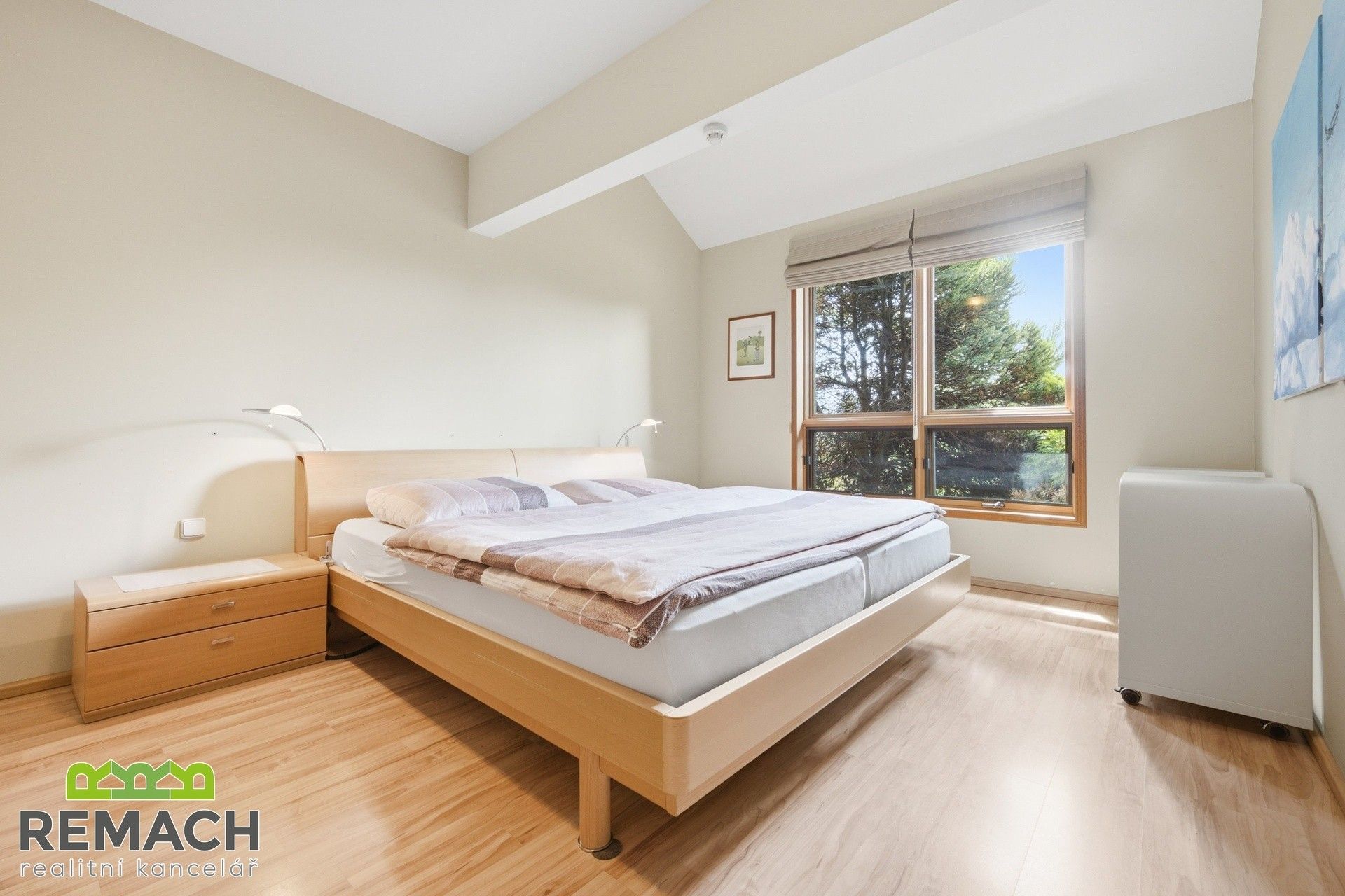 Prodej nemovitosti 235 m² - foto 6
