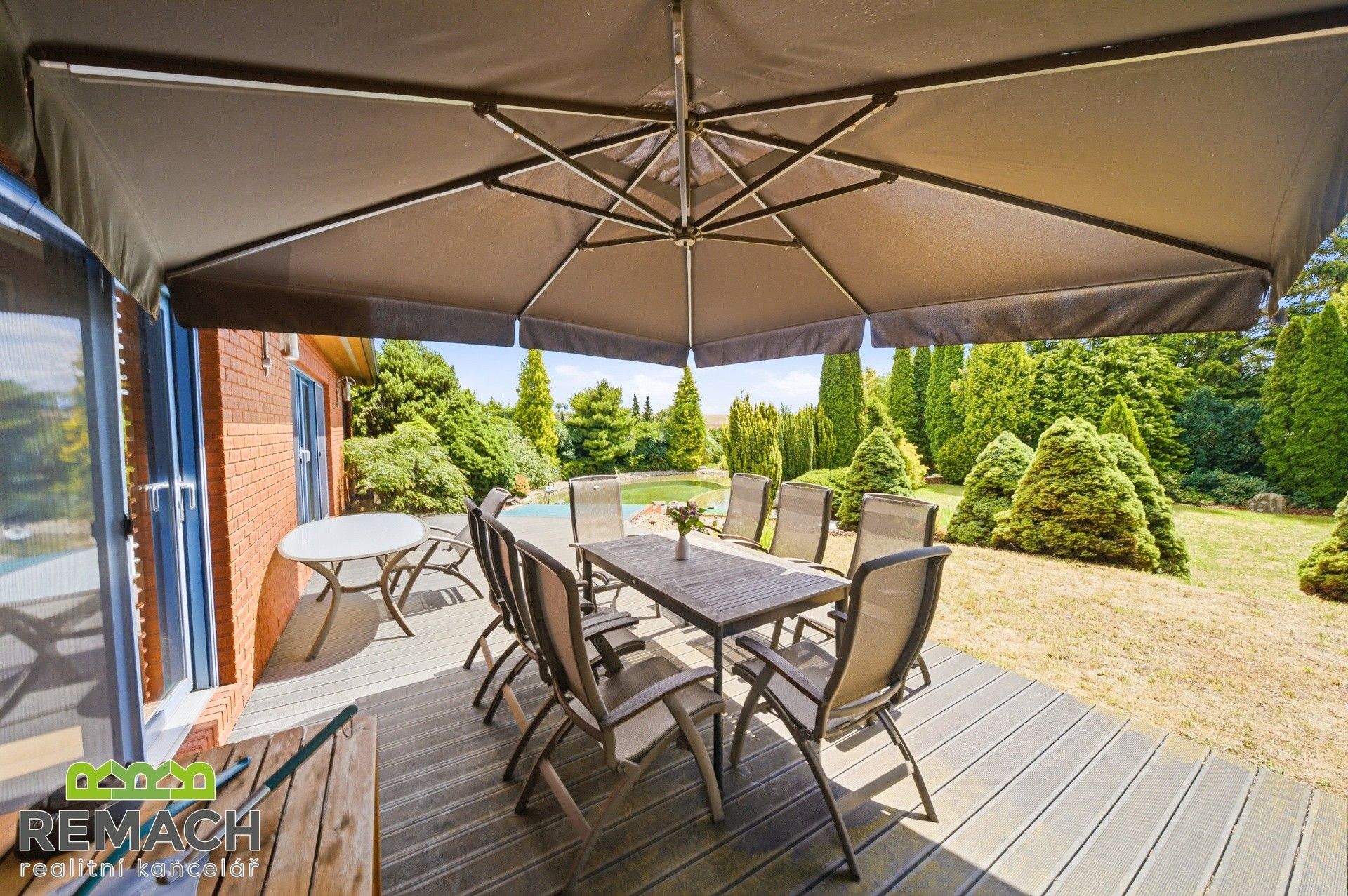 Prodej nemovitosti 235 m² - foto 10