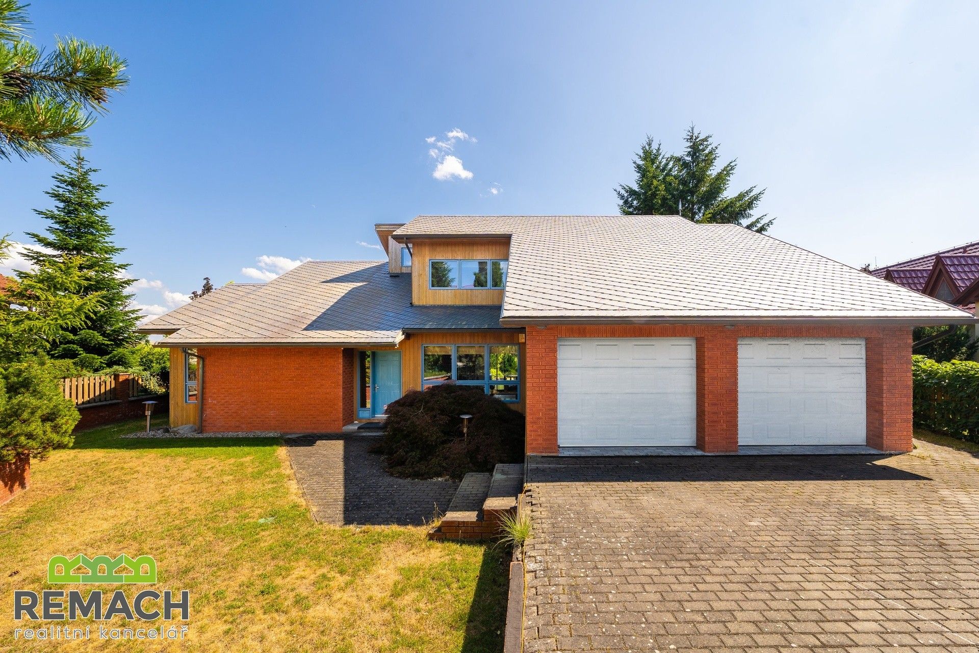 Prodej nemovitosti 235 m² - foto 19