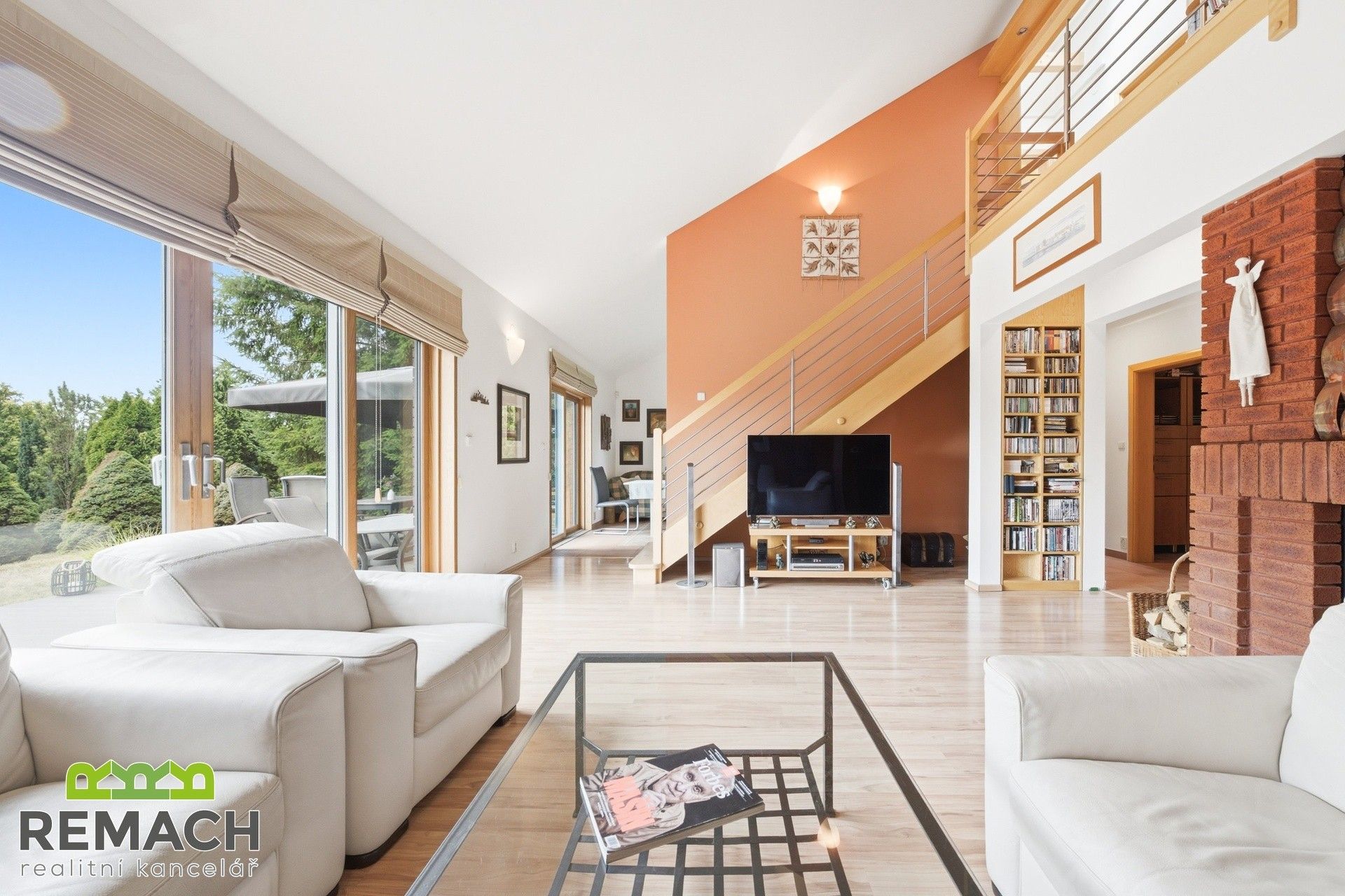 Prodej nemovitosti 235 m² - foto 22