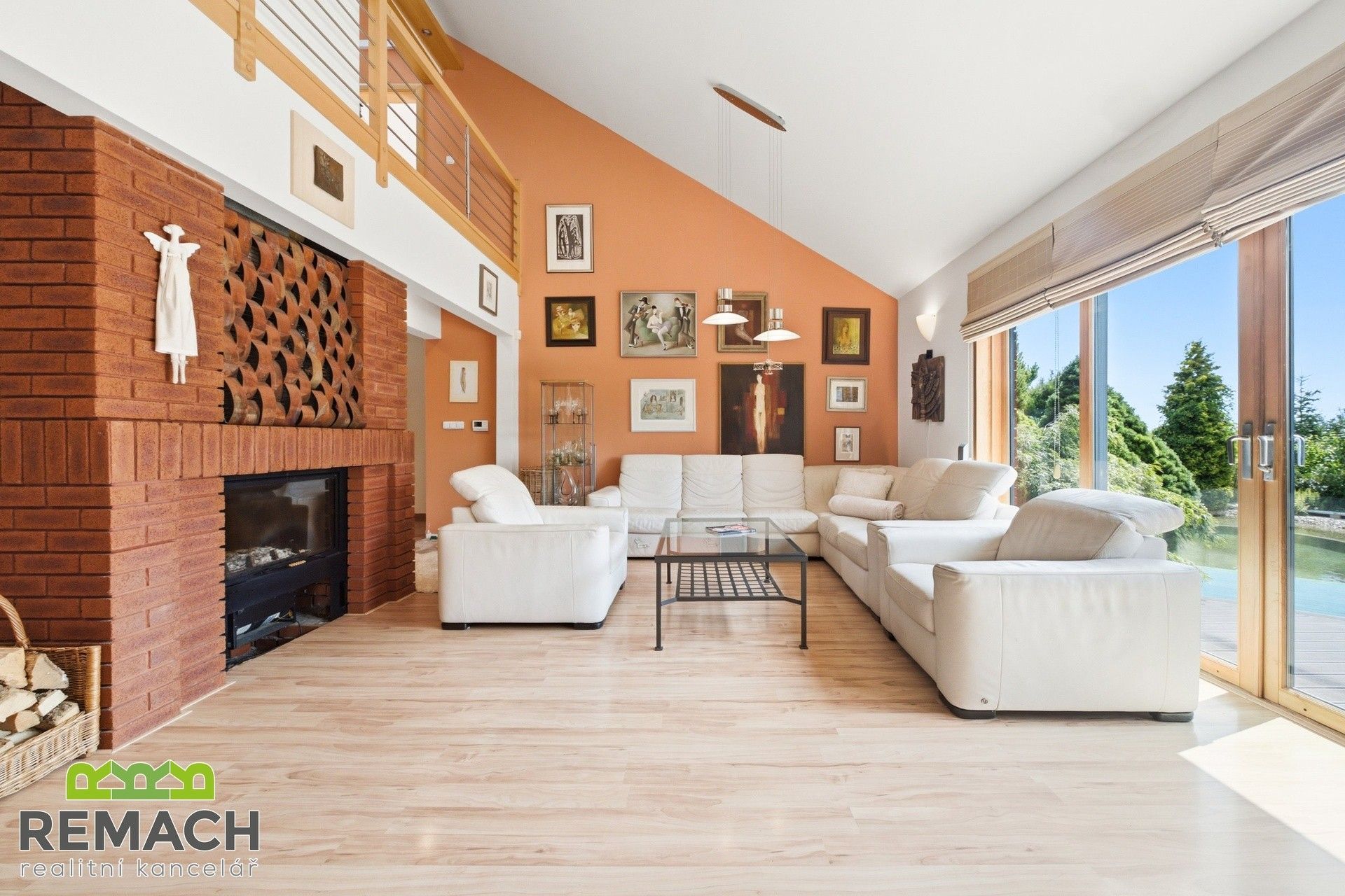 Prodej nemovitosti 235 m² - foto 25