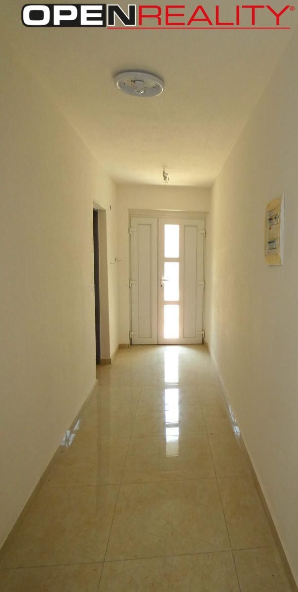 Pronájem bytu 1+1 50 m² - foto 7