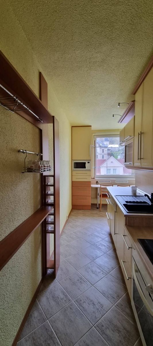 Pronájem bytu 2+1 54 m² - foto 2