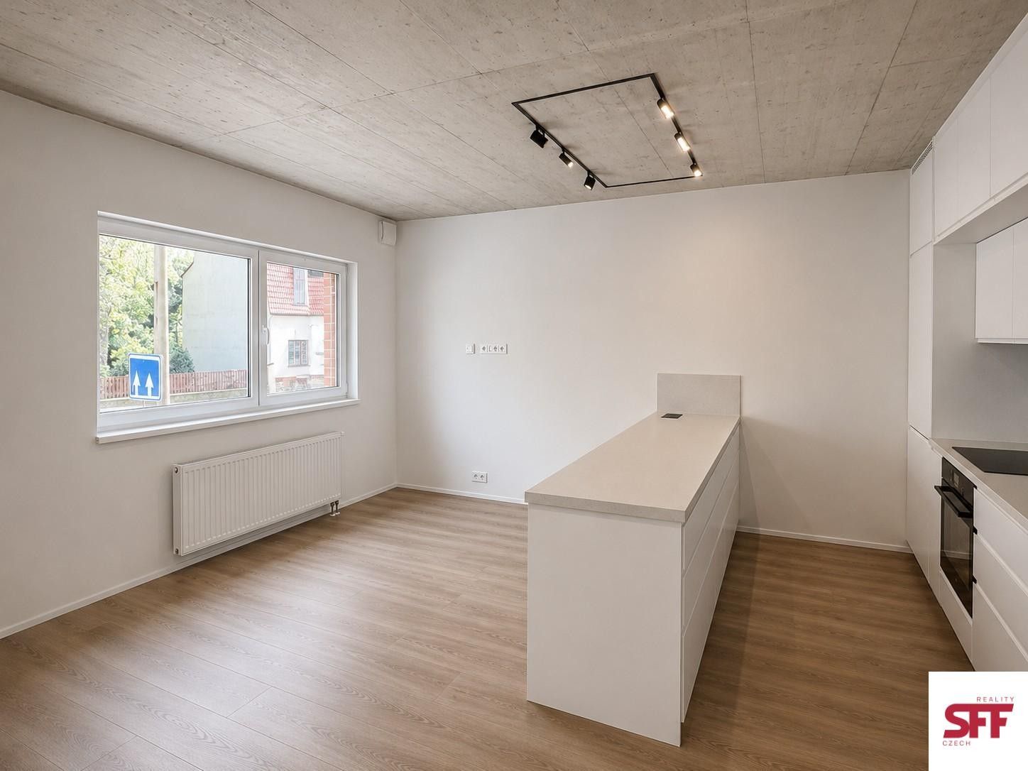 Pronájem bytu 2+kk 60 m² - foto 2