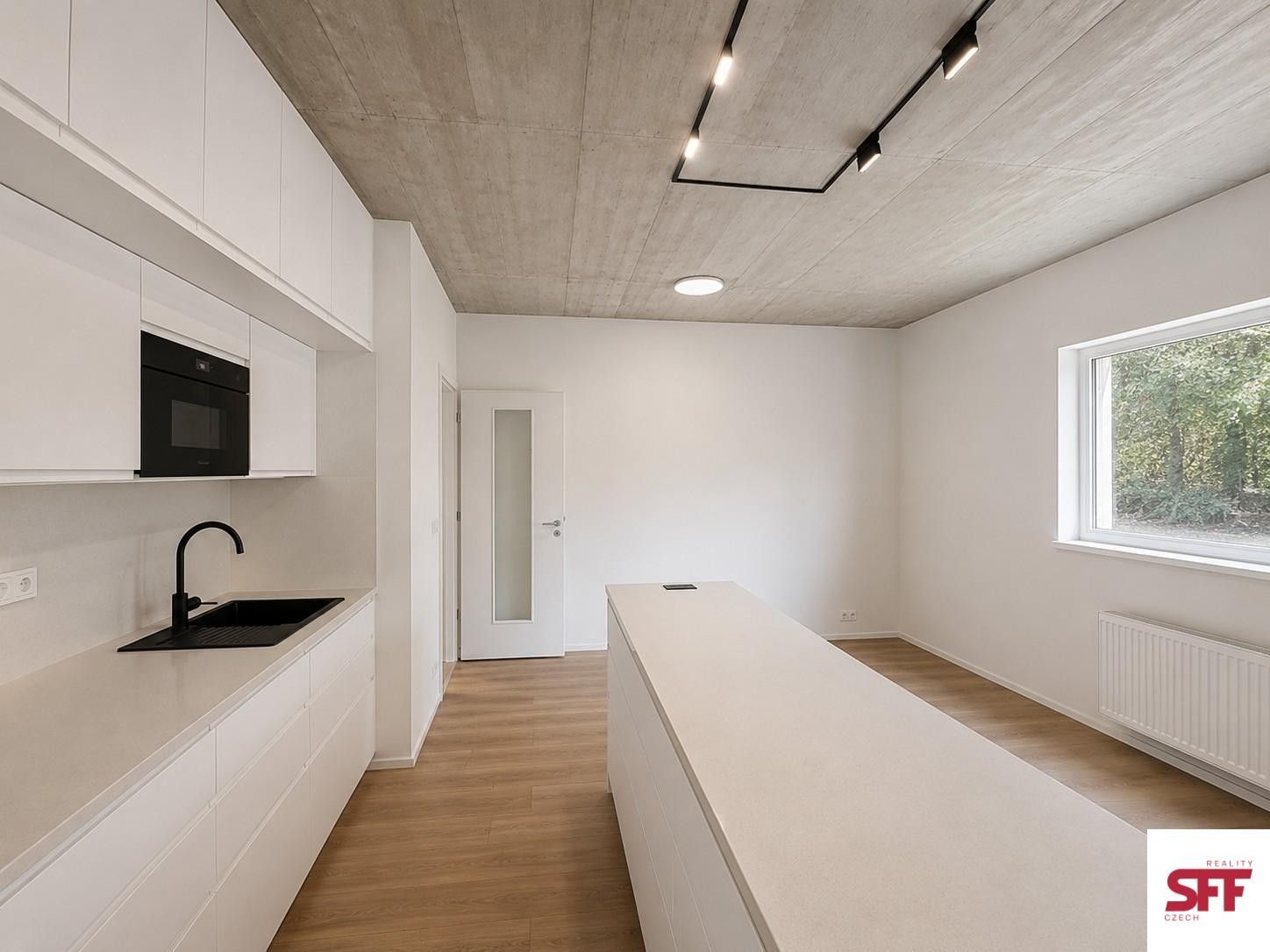 Pronájem bytu 2+kk 60 m² - foto 1