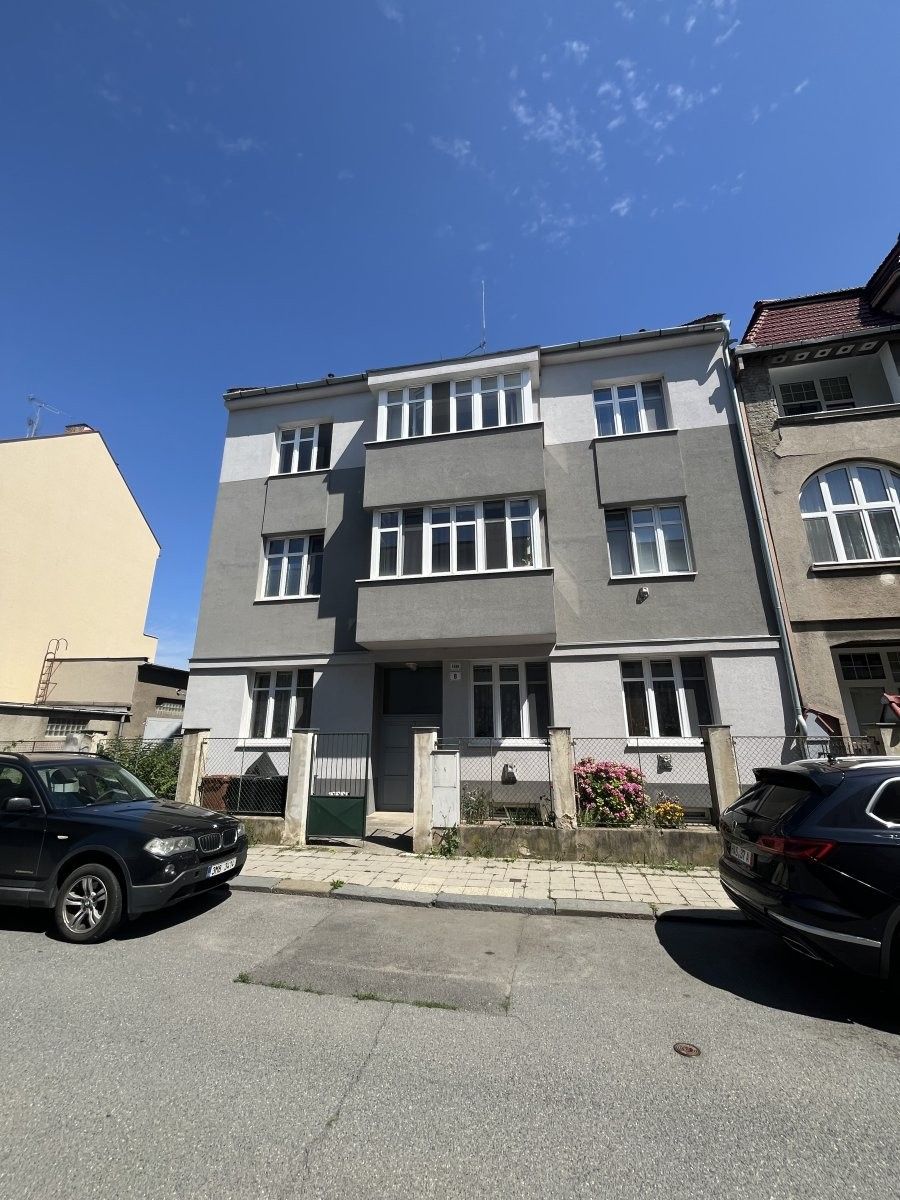 Pronájem bytu 1+1 28 m² - foto 9