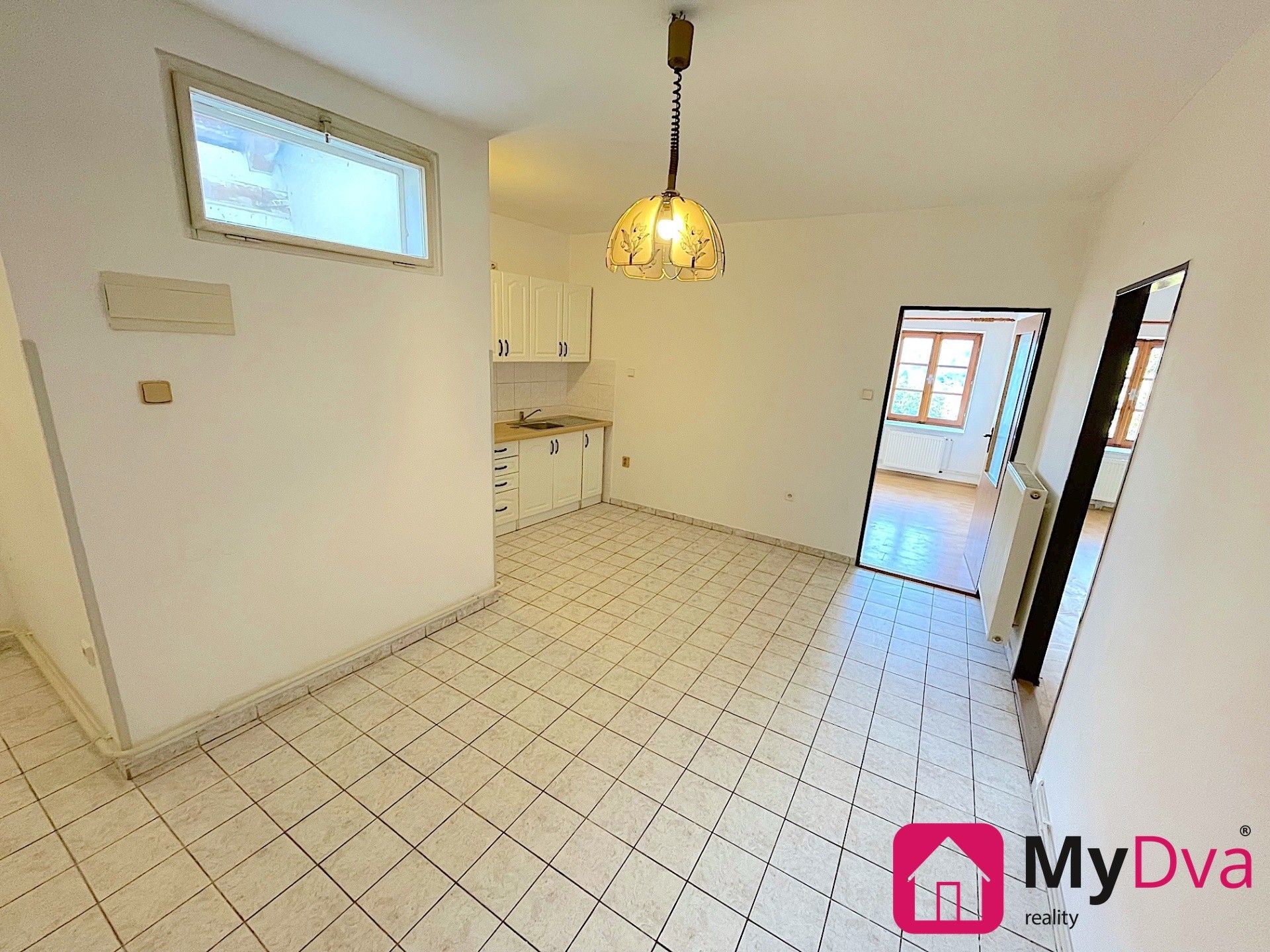 Pronájem bytu 3+kk 60 m² - foto 4