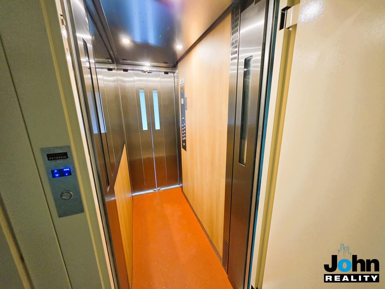 Prodej bytu 1+1 35 m² - foto 12