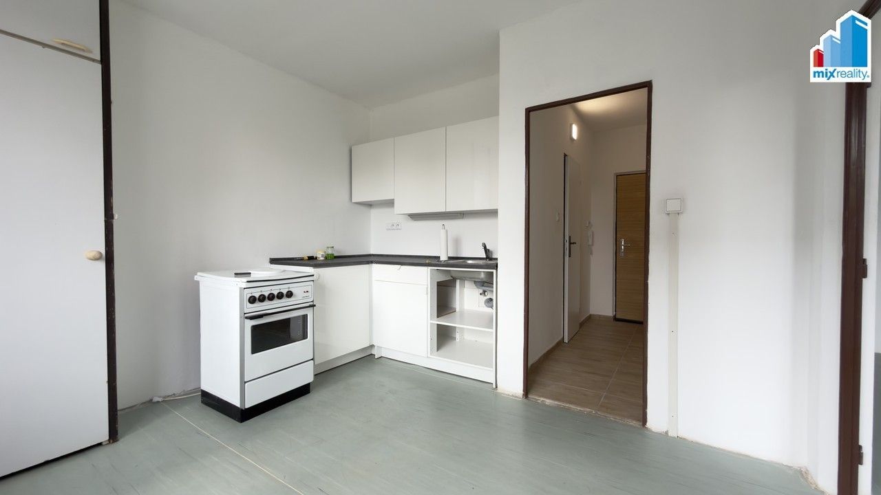 Pronájem bytu 1+1 39 m² - foto 2