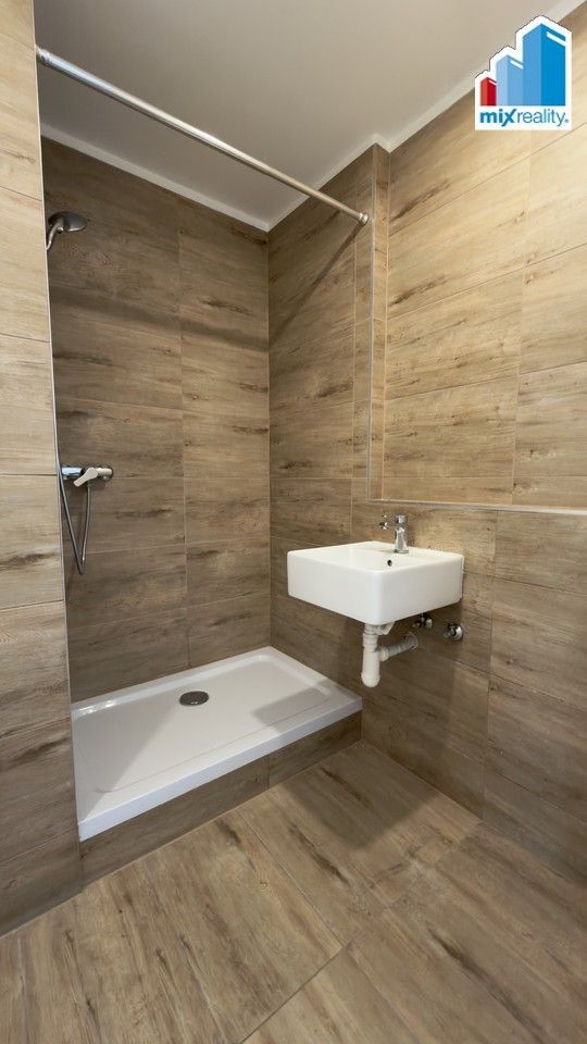 Pronájem bytu 1+1 39 m² - foto 7