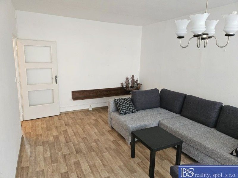 Pronájem bytu 2+1 65 m² - foto 5